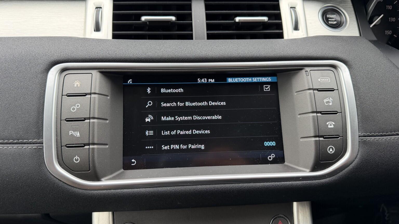 Land Rover Range Rover Evoque view 40