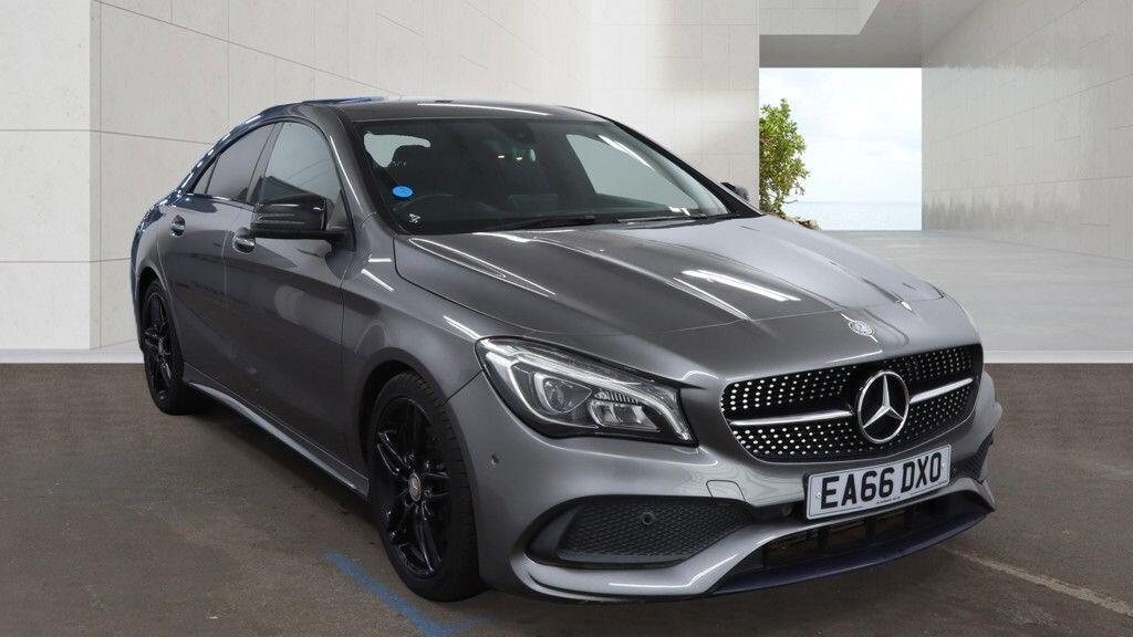 Mercedes-Benz Cla view 3
