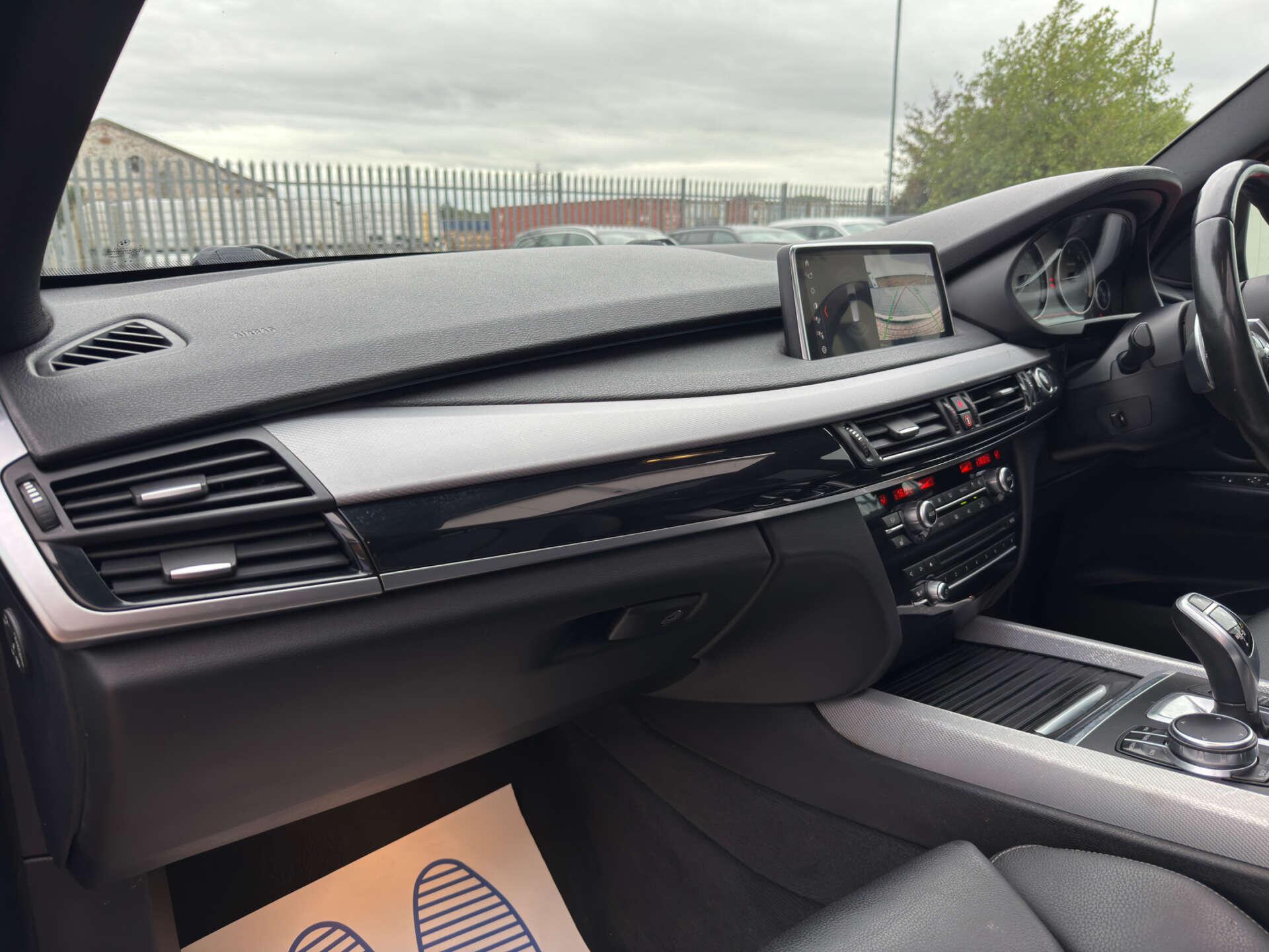 BMW X5 X5 view 40