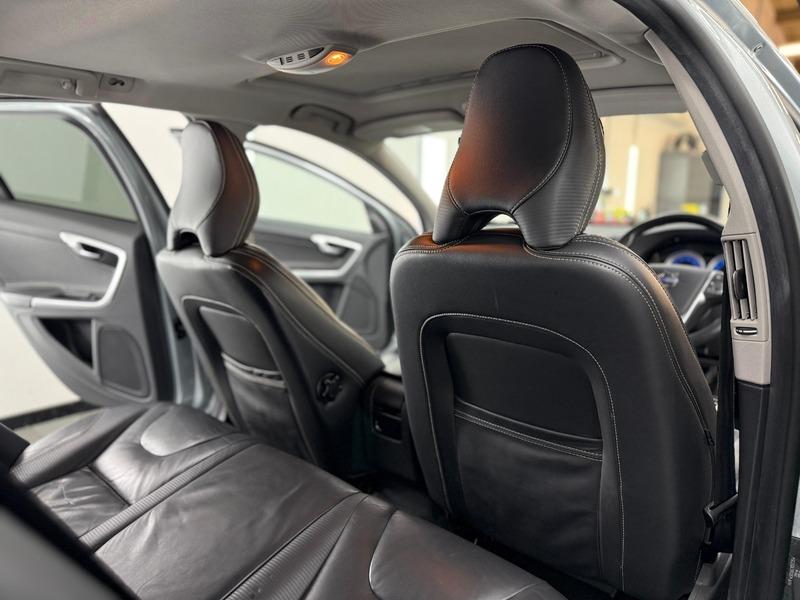2011 Volvo V60 image 23