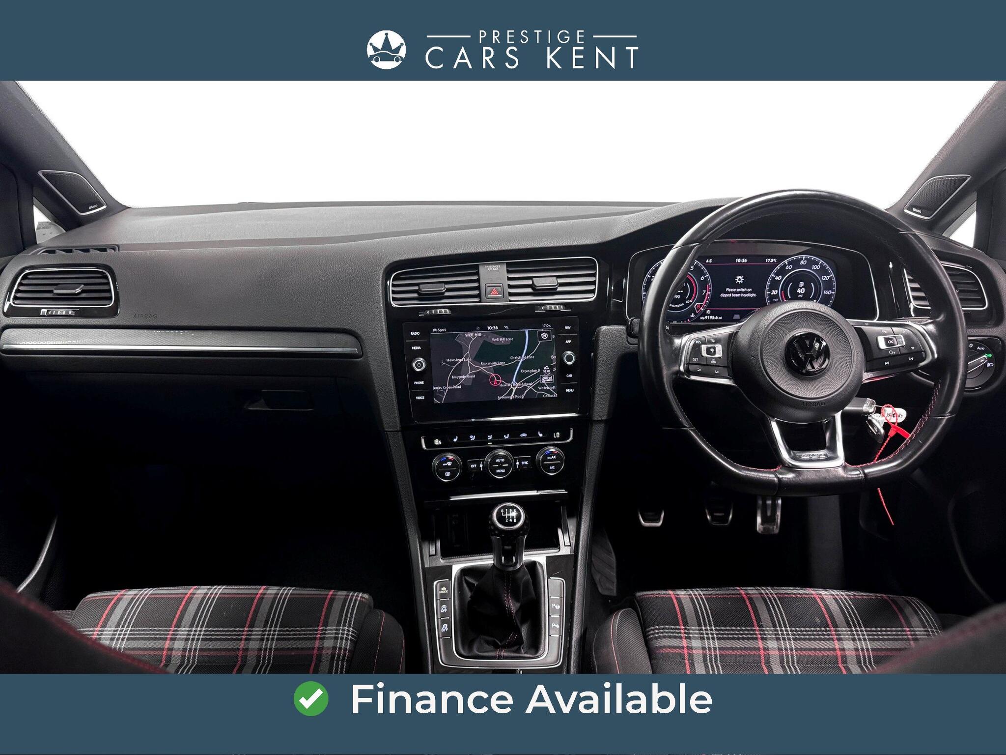 Volkswagen Golf view 2