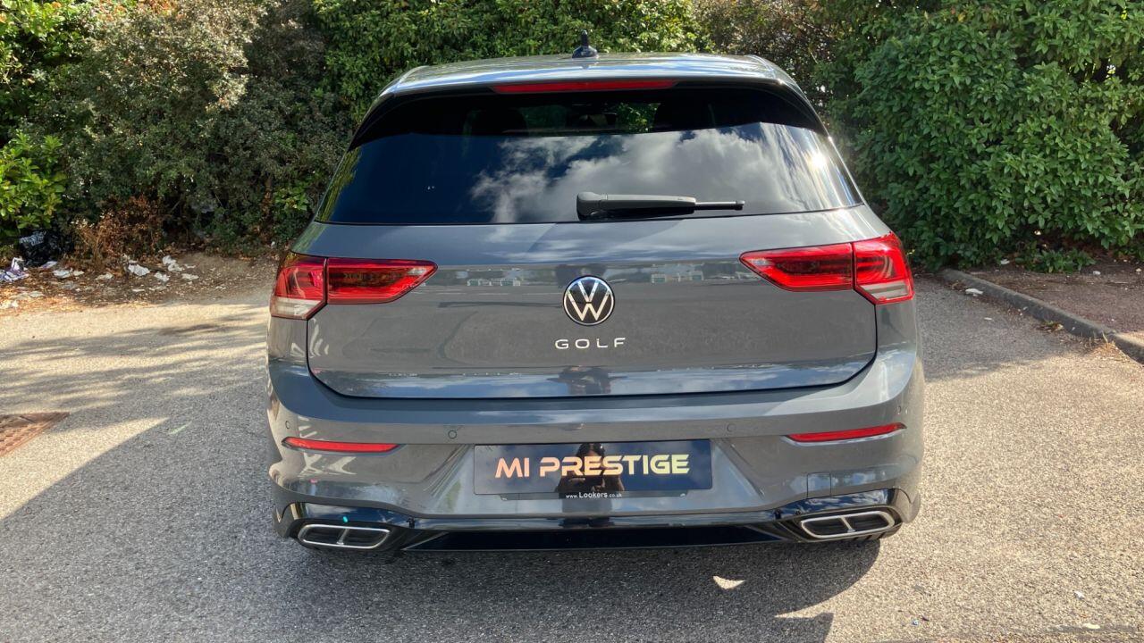 Volkswagen Golf view 23