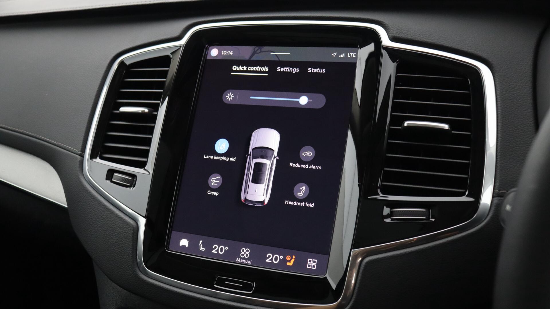 Volvo XC90 view 44