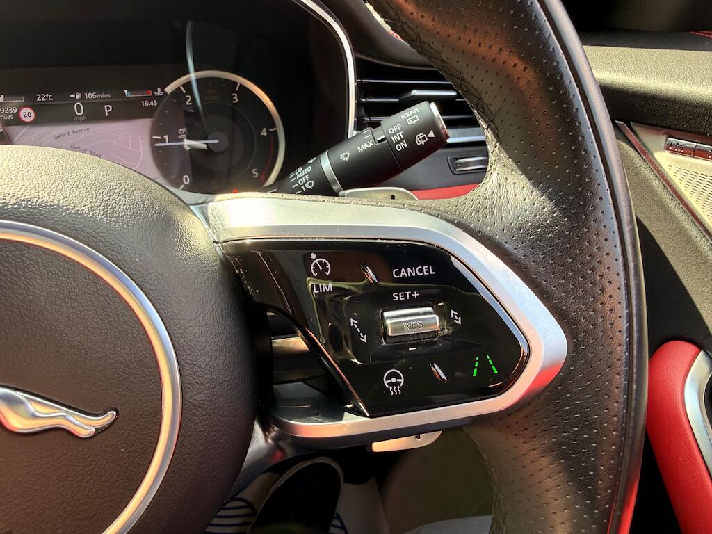 Jaguar F-Pace view 43