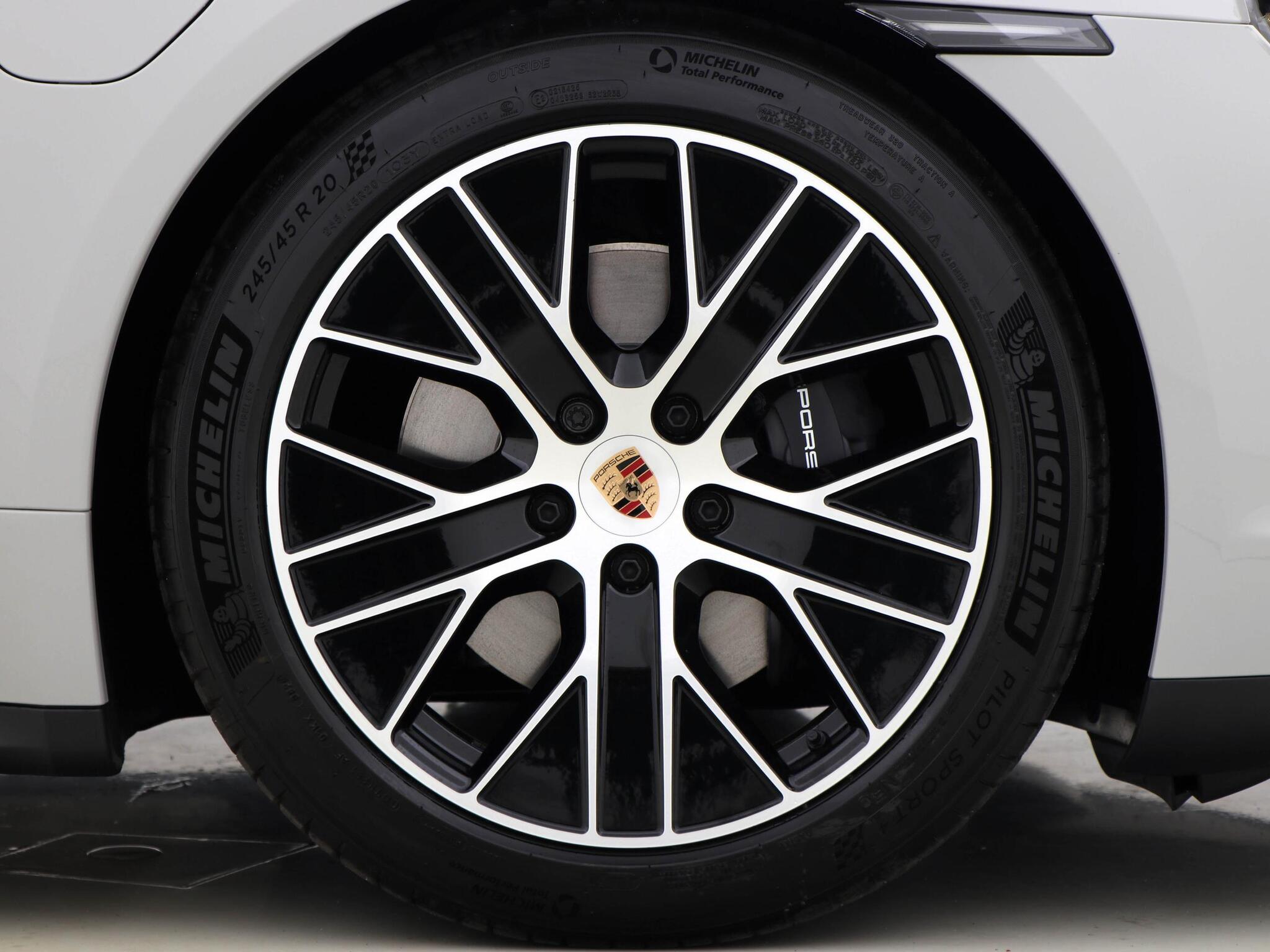 Porsche Taycan view 4