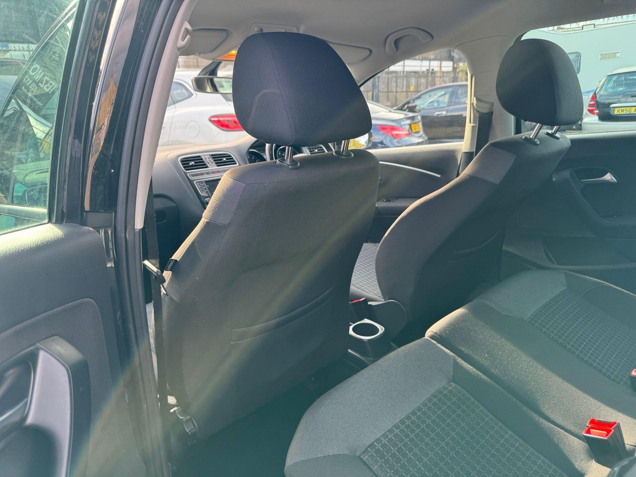 Volkswagen Polo view 45