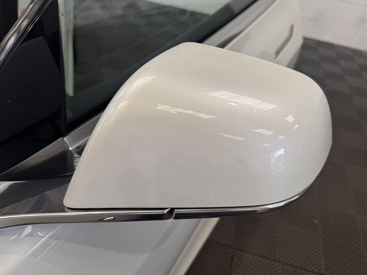 Tesla Model 3 view 21