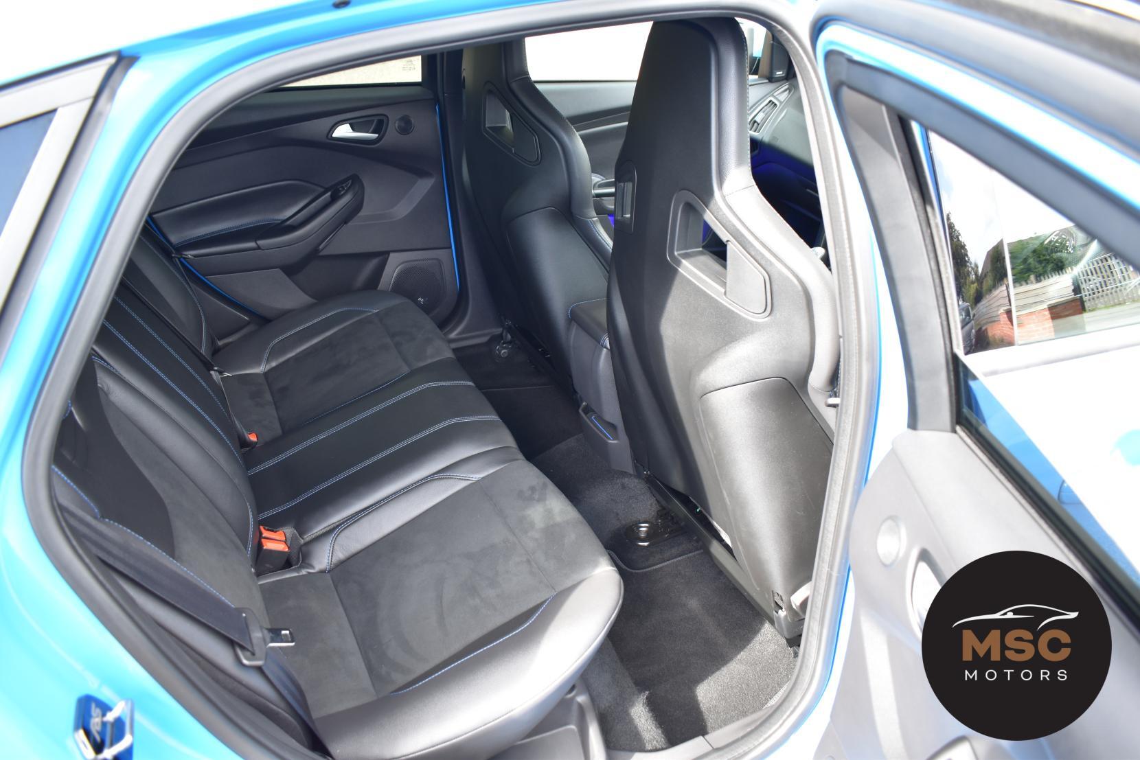 Ford Focus view 32