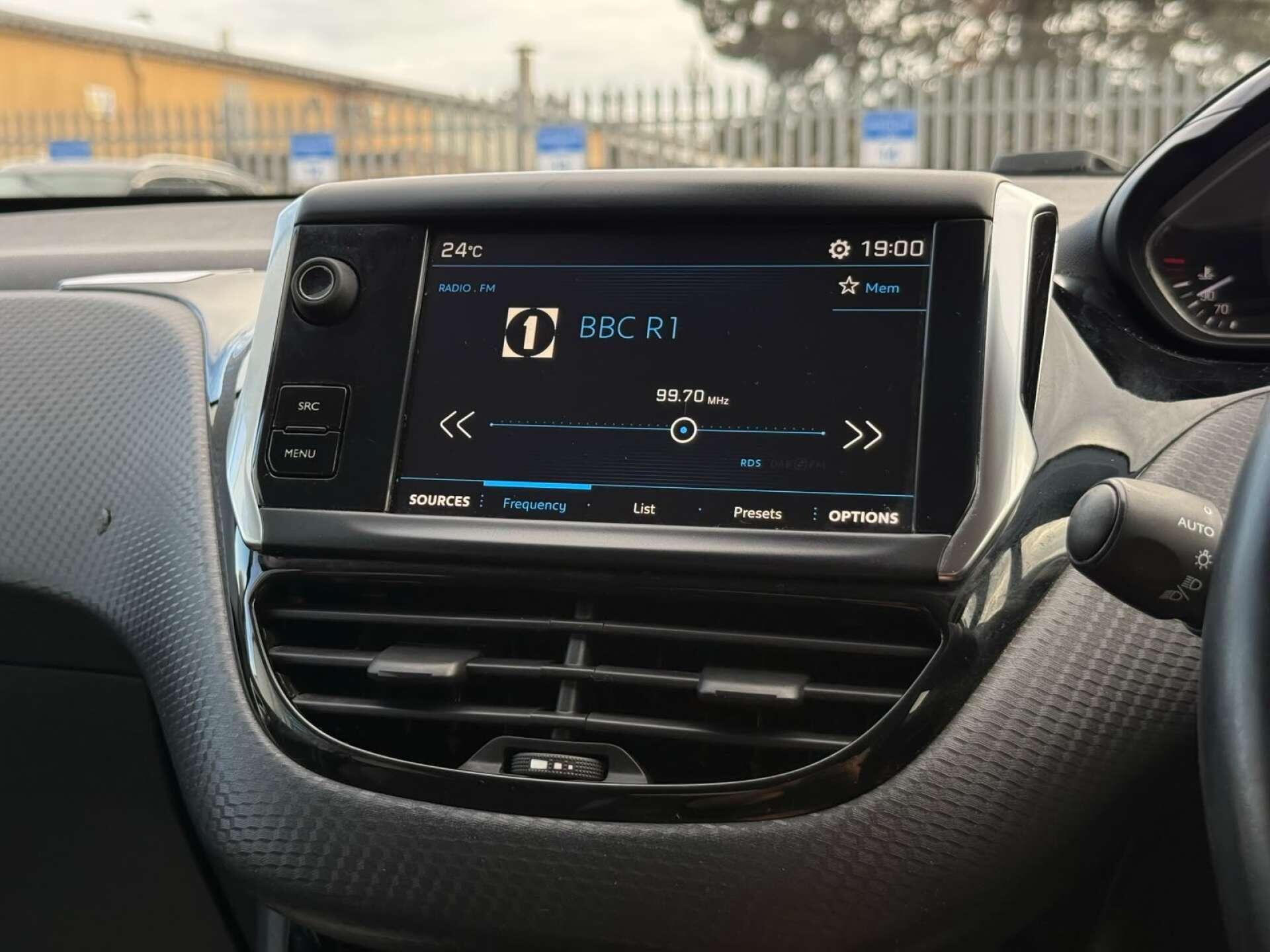 Peugeot 2008 view 53