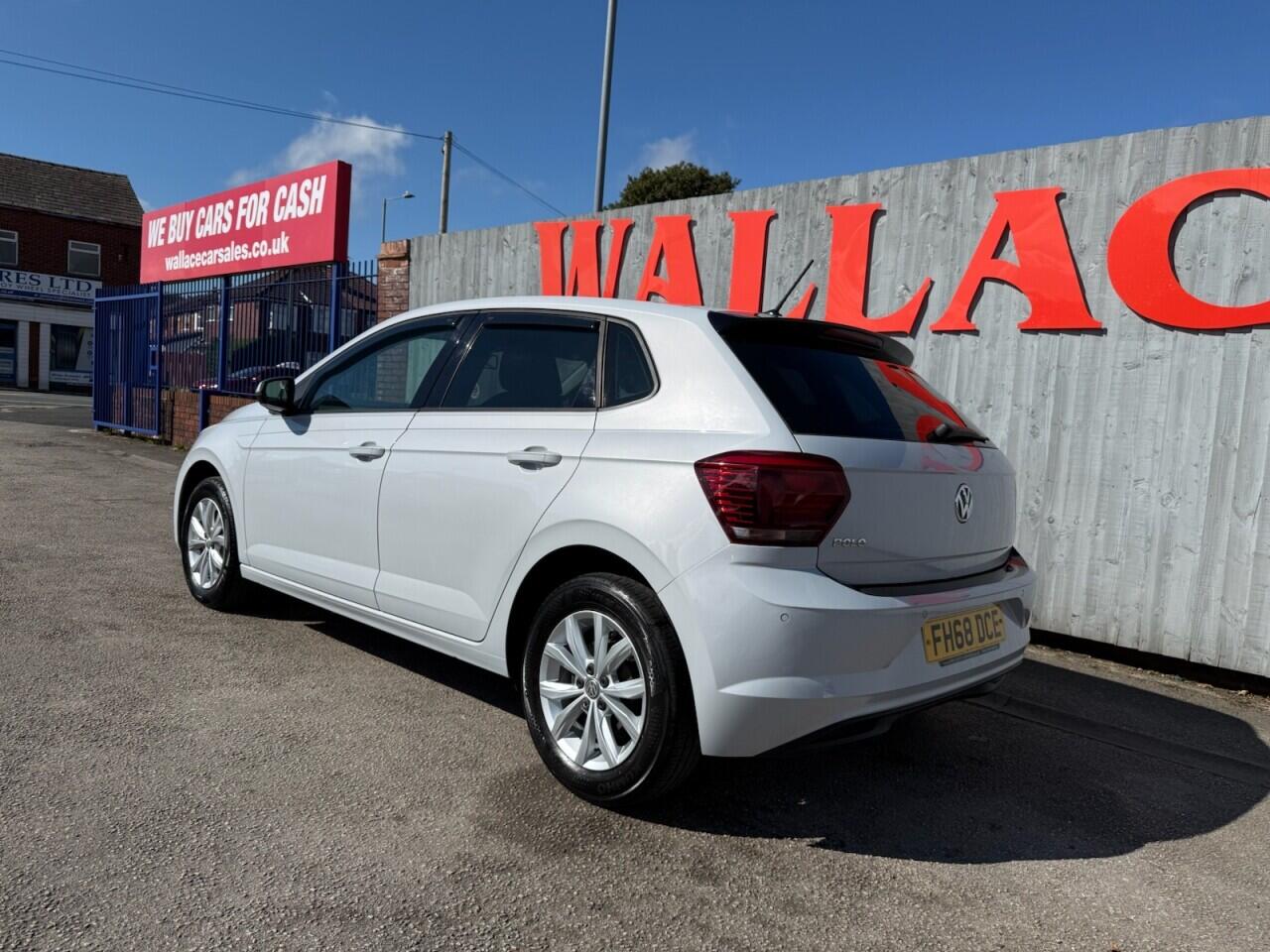 Volkswagen Polo view 33