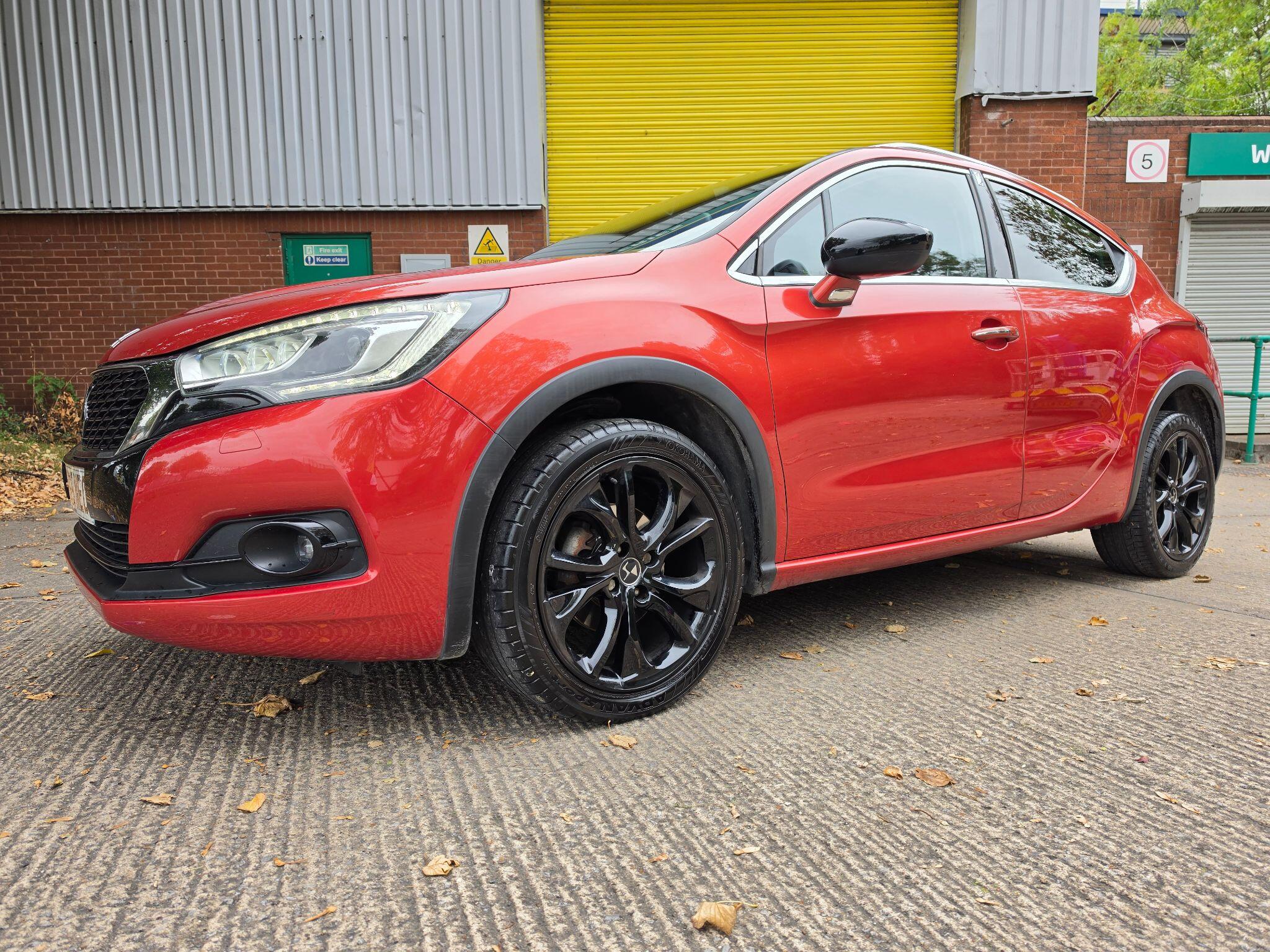 DS Automobiles DS 4 Crossback view 34