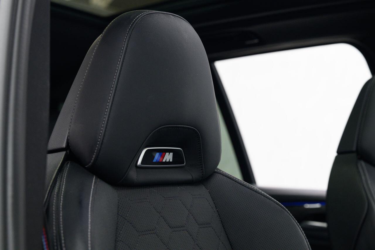 BMW X3 M view 15
