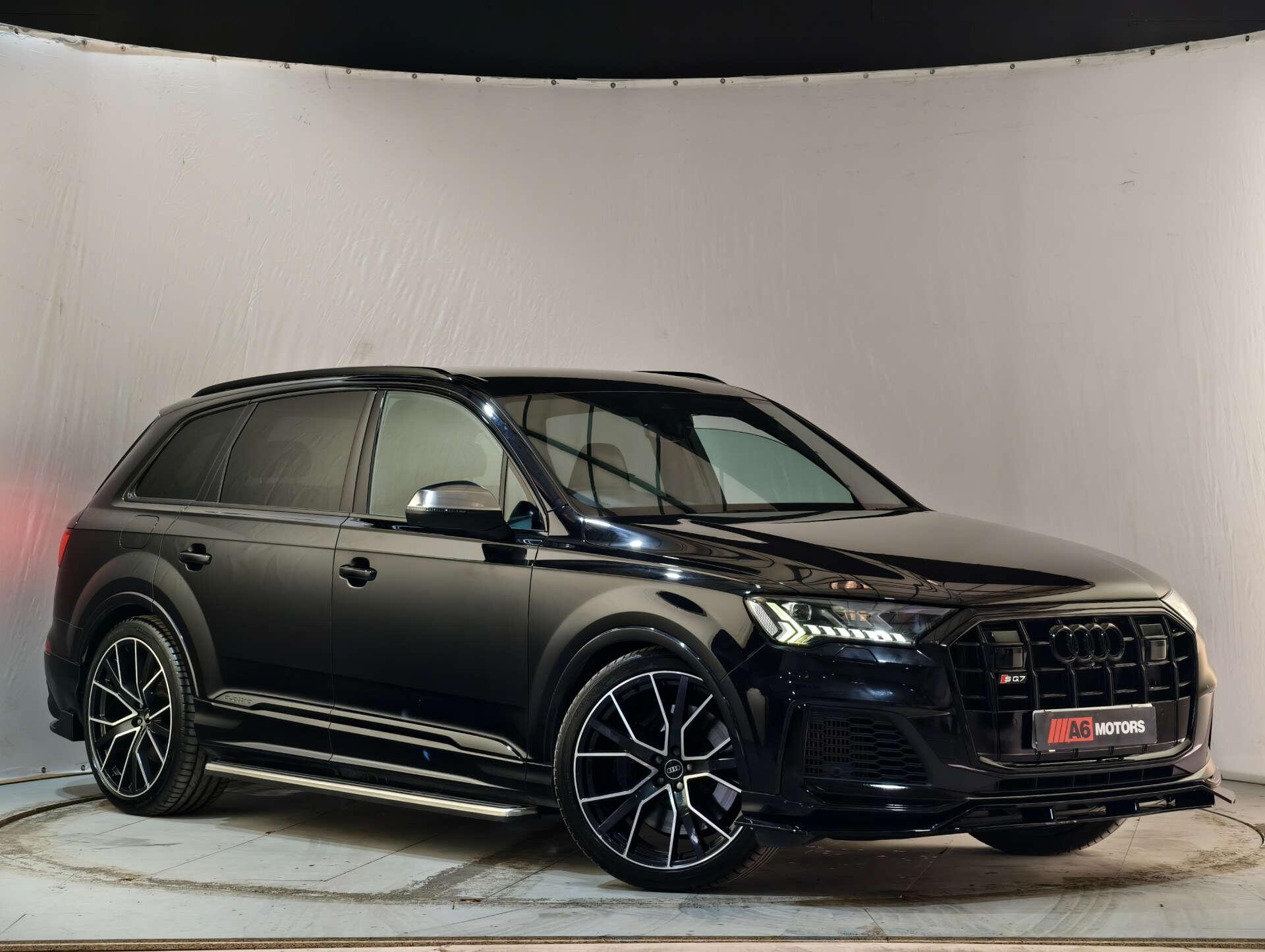 Audi SQ7 main image