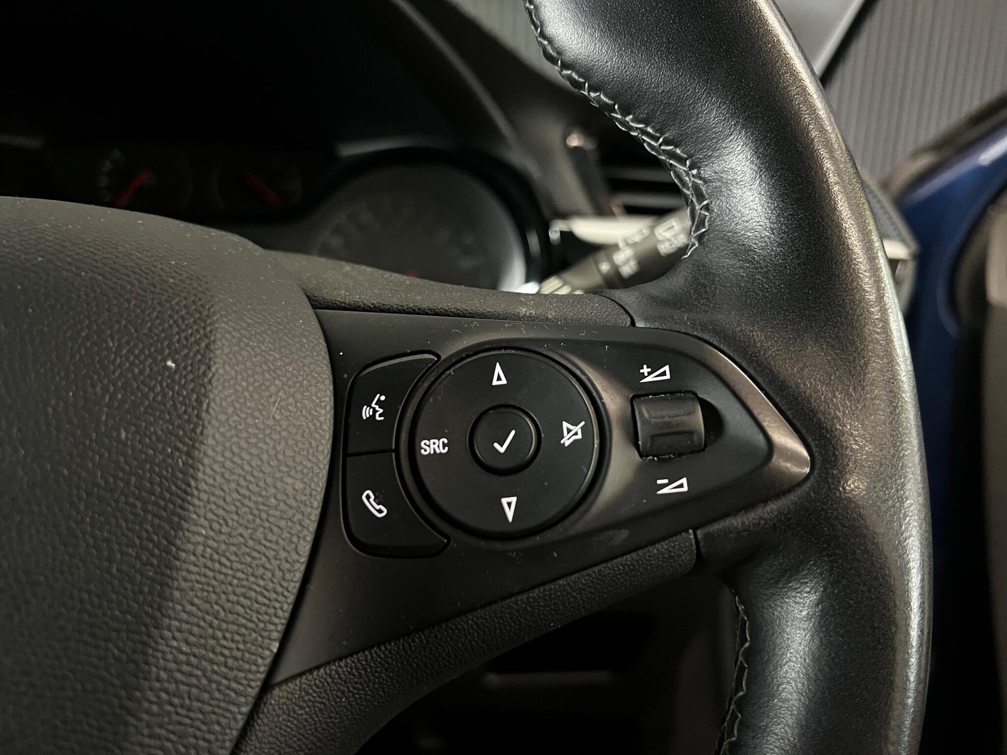 Vauxhall Corsa view 30
