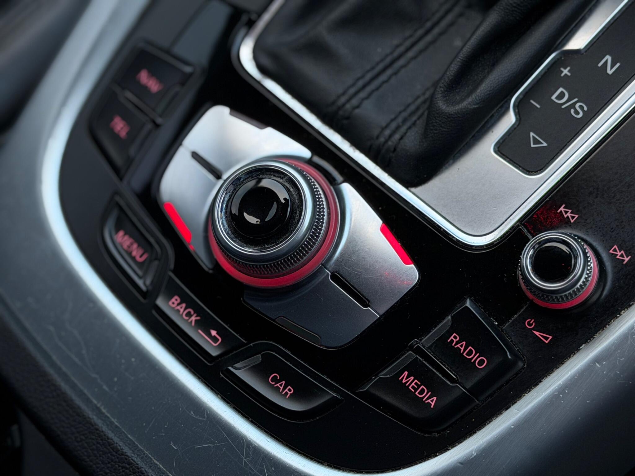 Audi Q5 view 36
