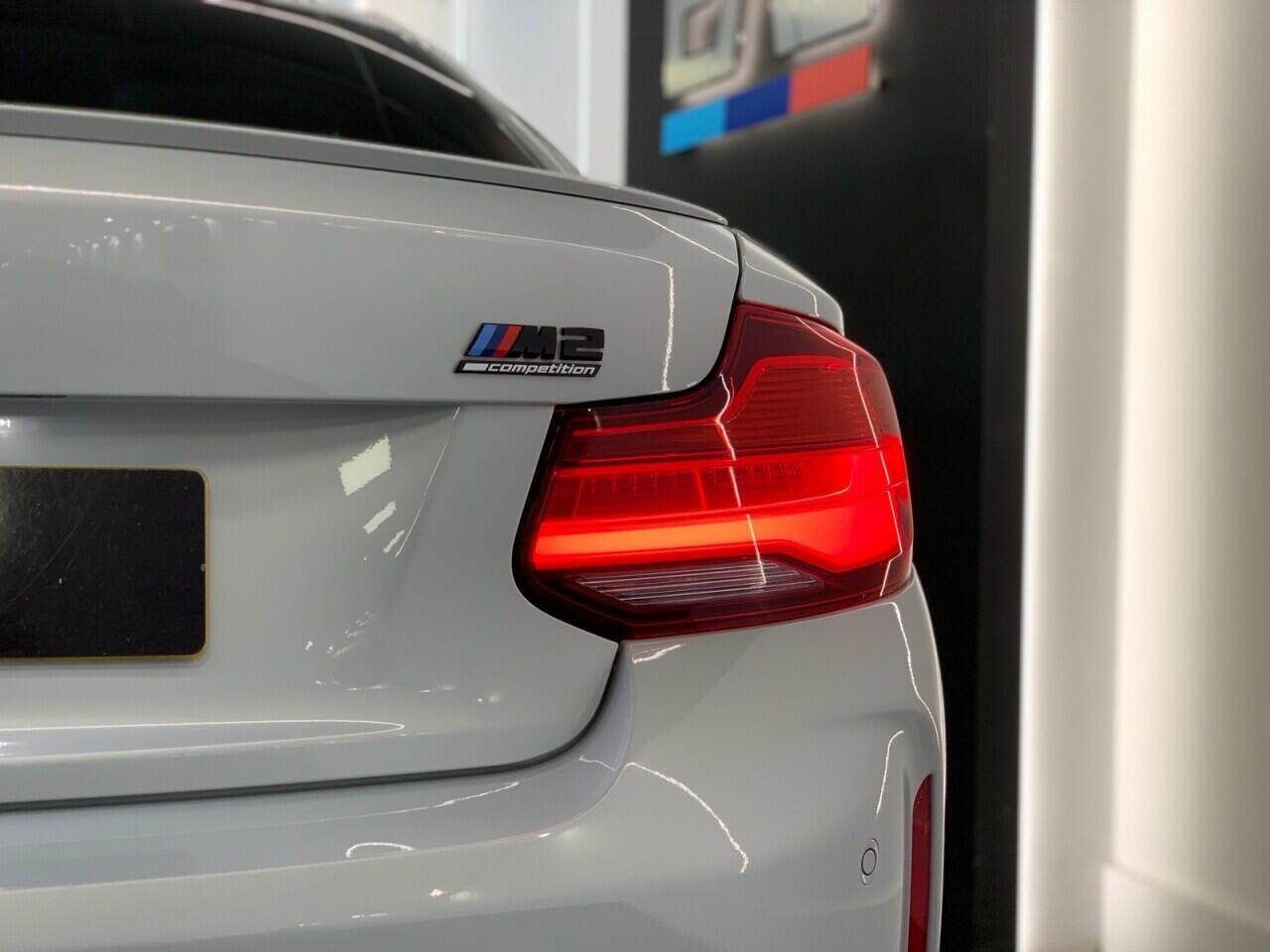 BMW M2 view 9