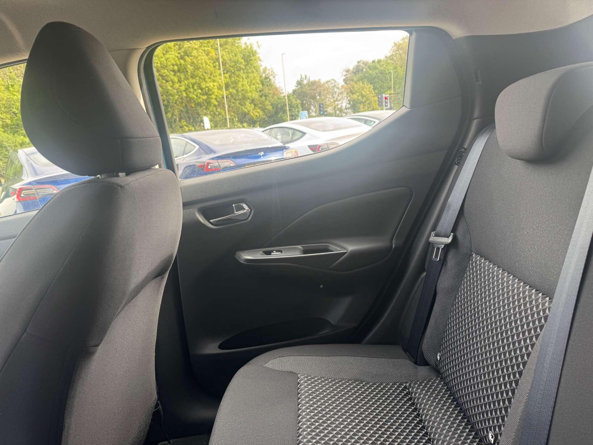 Nissan Micra view 18