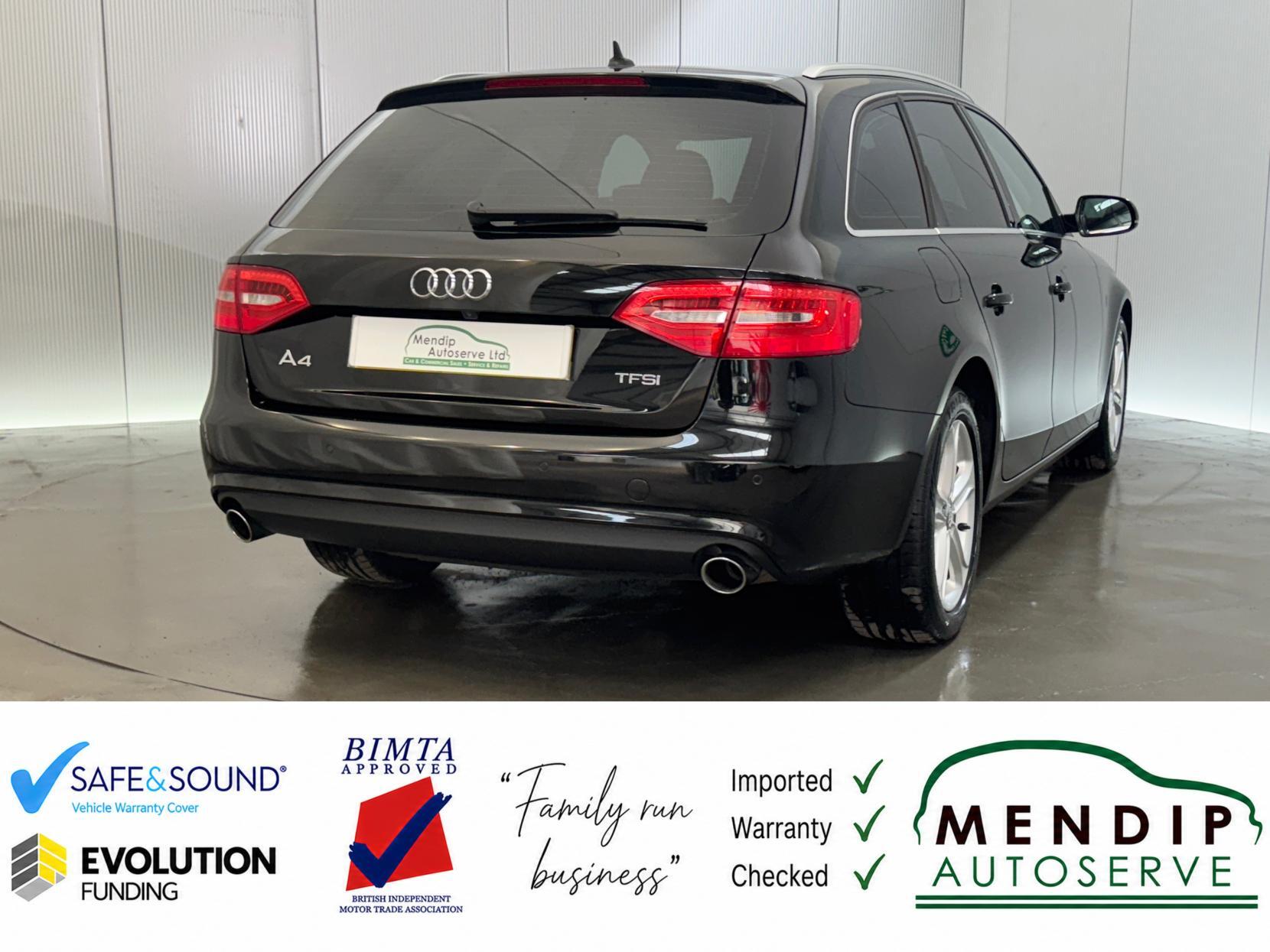 Audi A4 Avant view 19