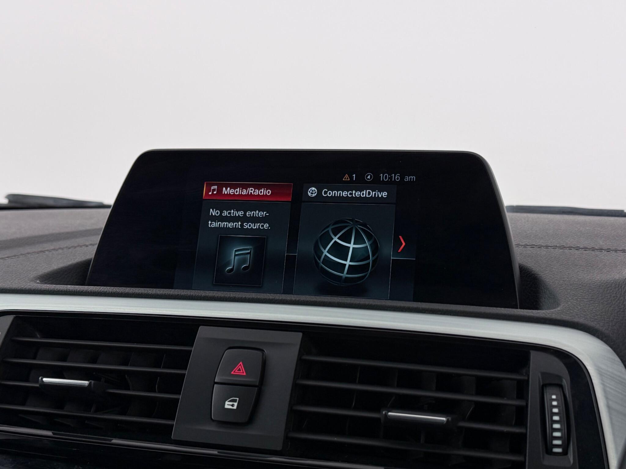 BMW 2 Series view 18