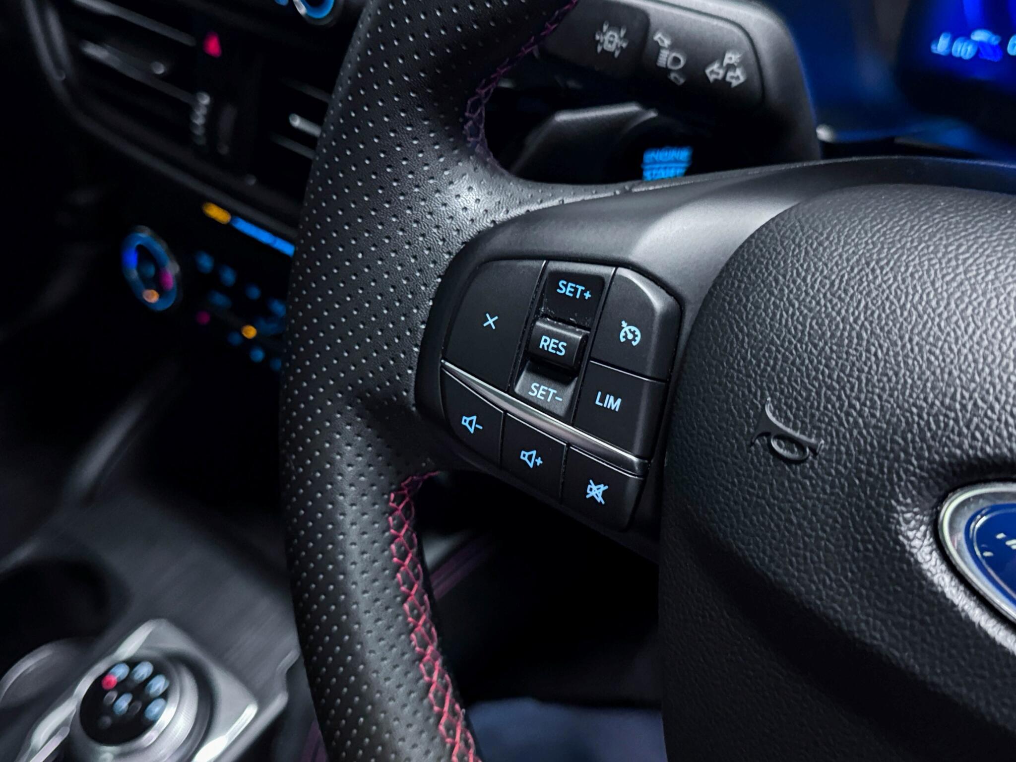 Ford Kuga view 13