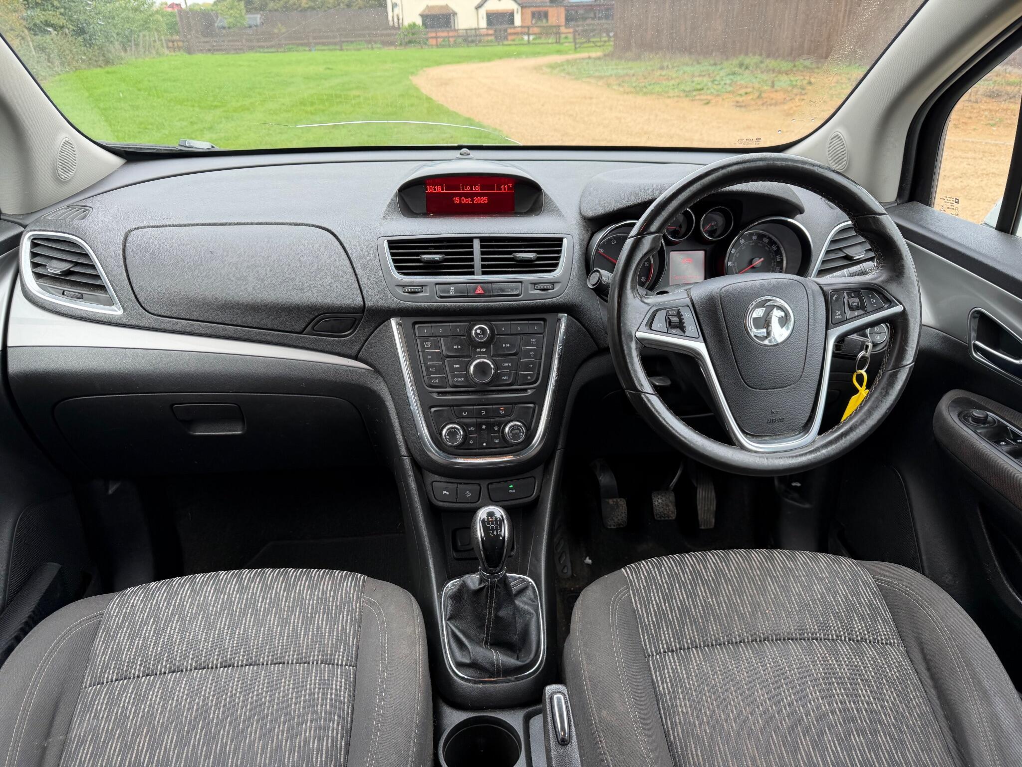 2014 Vauxhall Mokka 1.7 CDTi Exclusiv 4WD Euro 5 (s/s) 5dr image 20