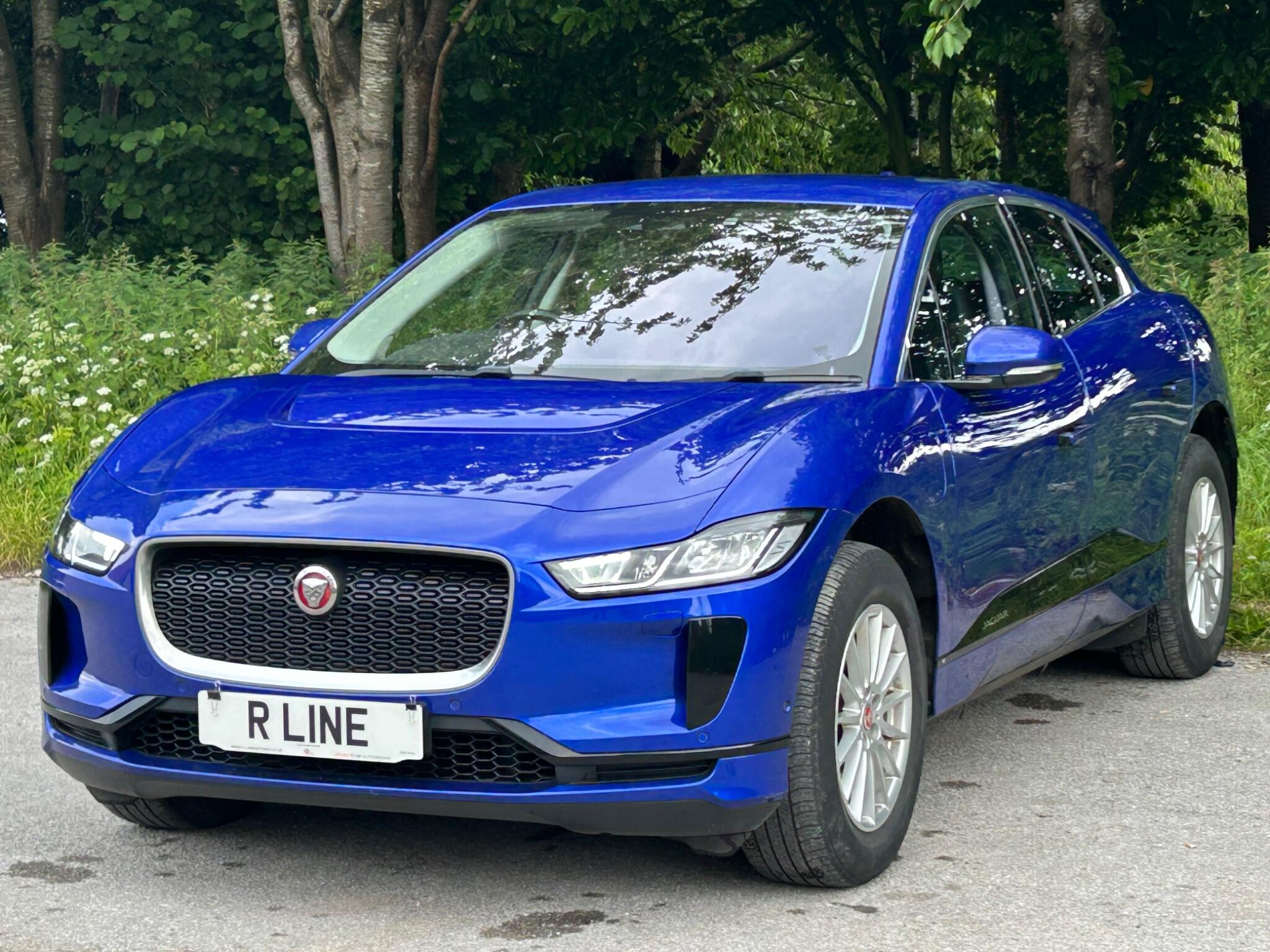 Jaguar I-Pace view 8