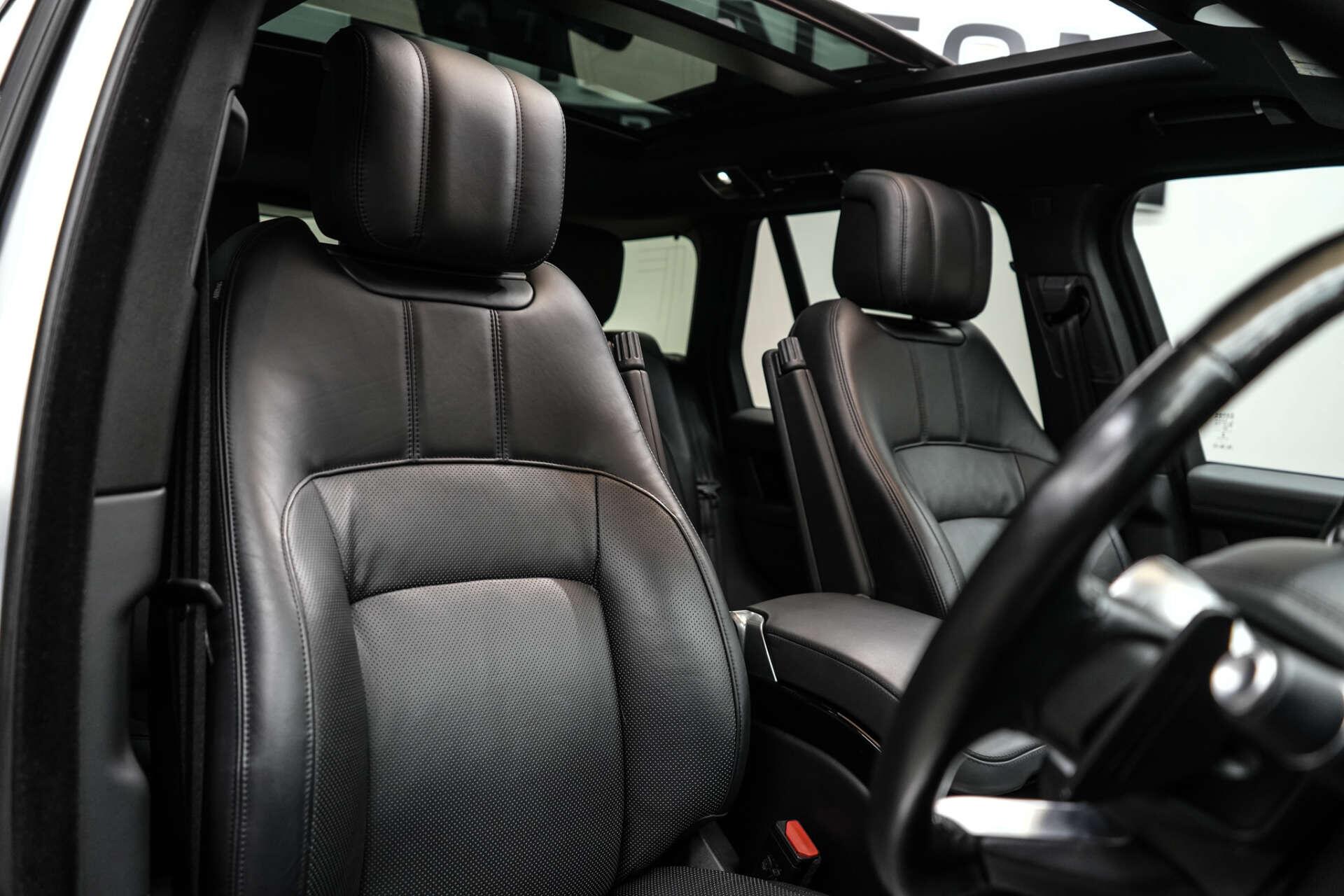 Land Rover Range Rover view 13