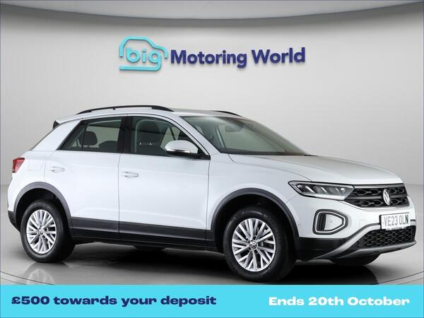 White 2023 Volkswagen T-Roc Hatchback Front-wheel drive Automatic