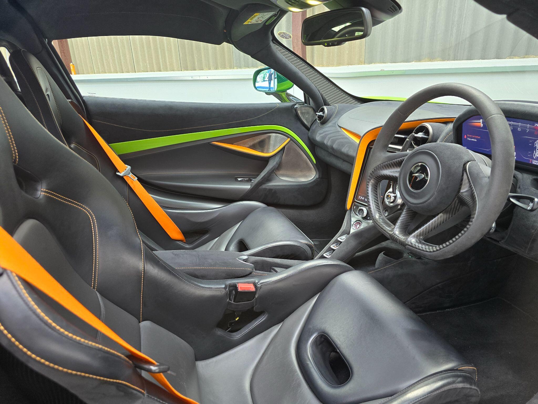 Mclaren 720s view 25