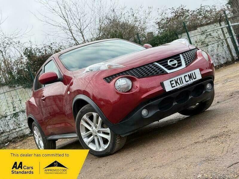 2011 Nissan Juke image 2