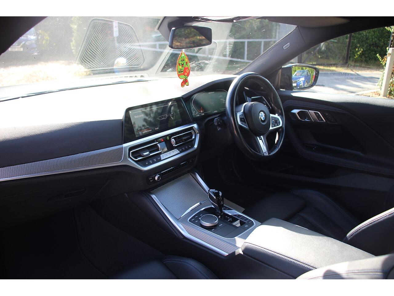 BMW 2 Series view 14