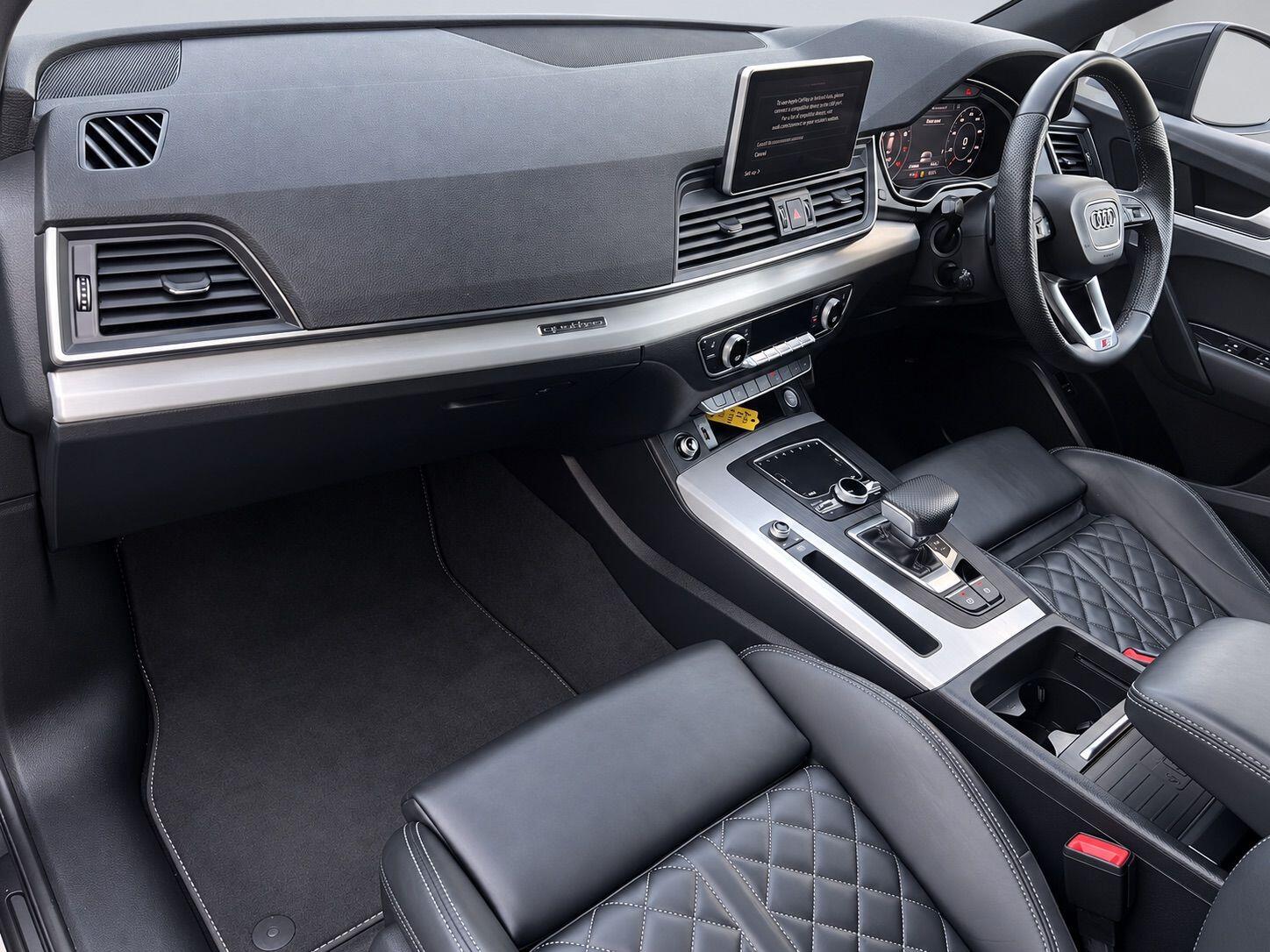 Audi Q5 view 36