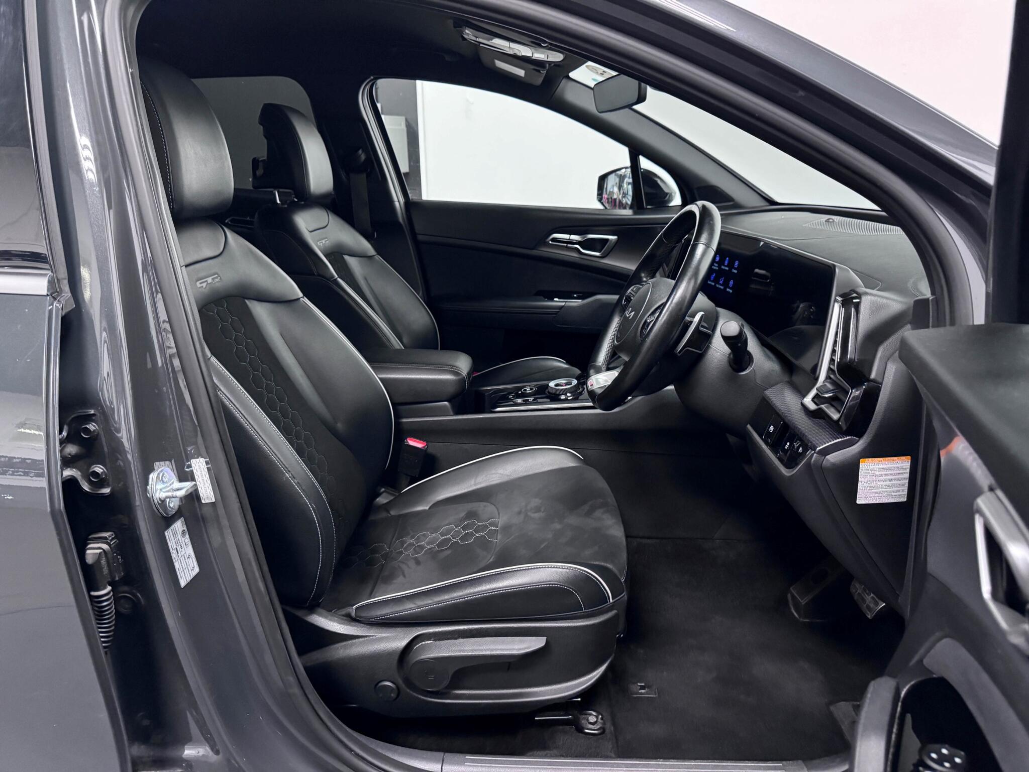 Kia Sportage view 21