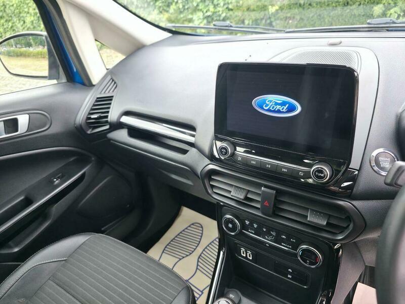 Ford Ecosport view 44