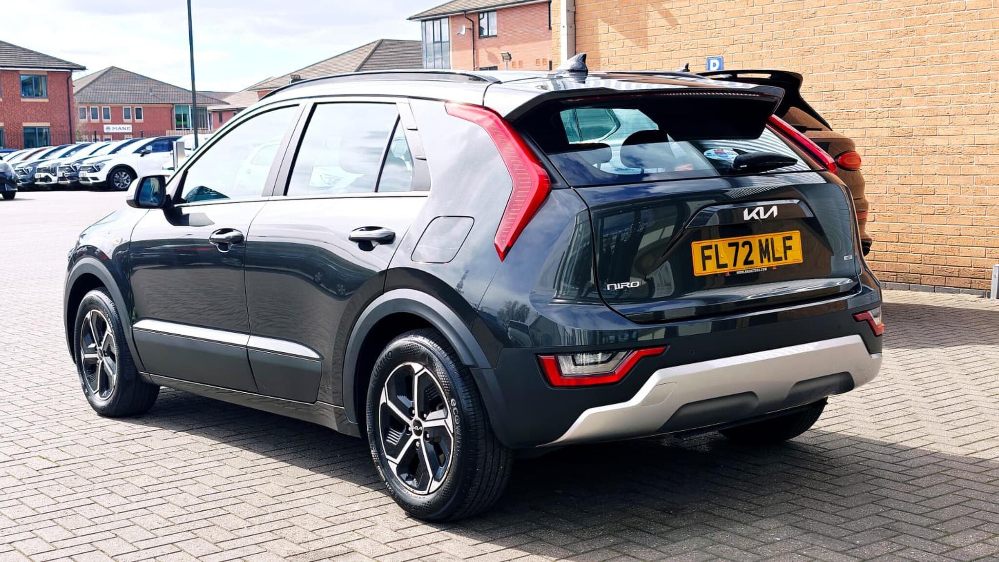 Kia Niro view 5