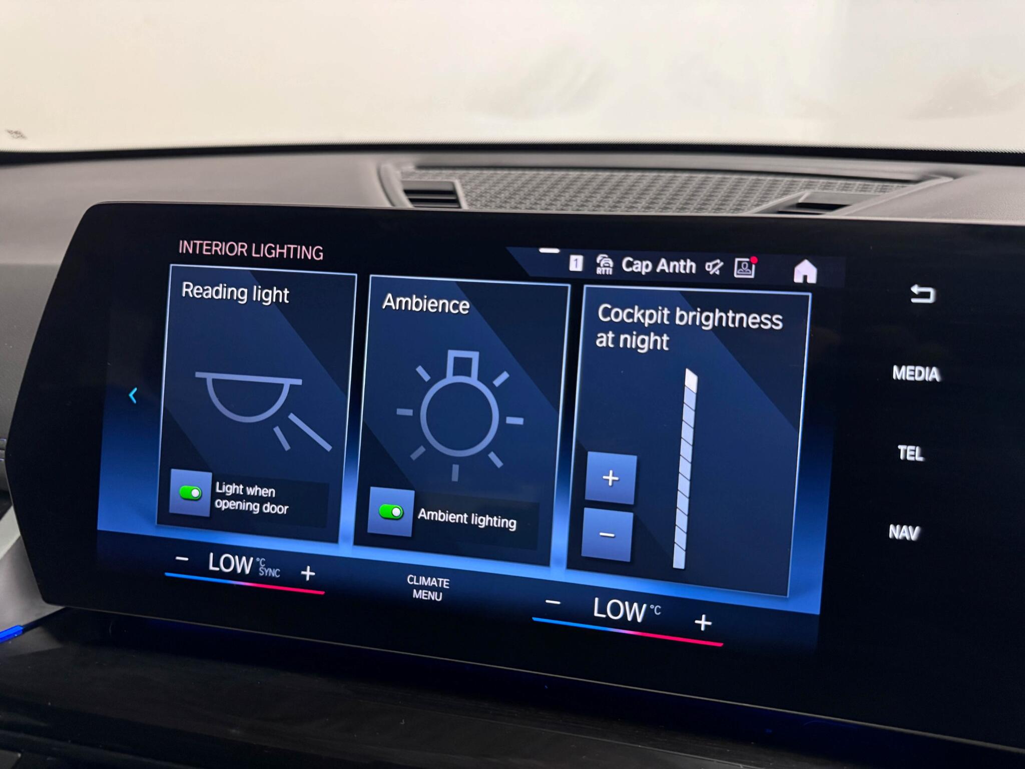 BMW Ix1 view 52