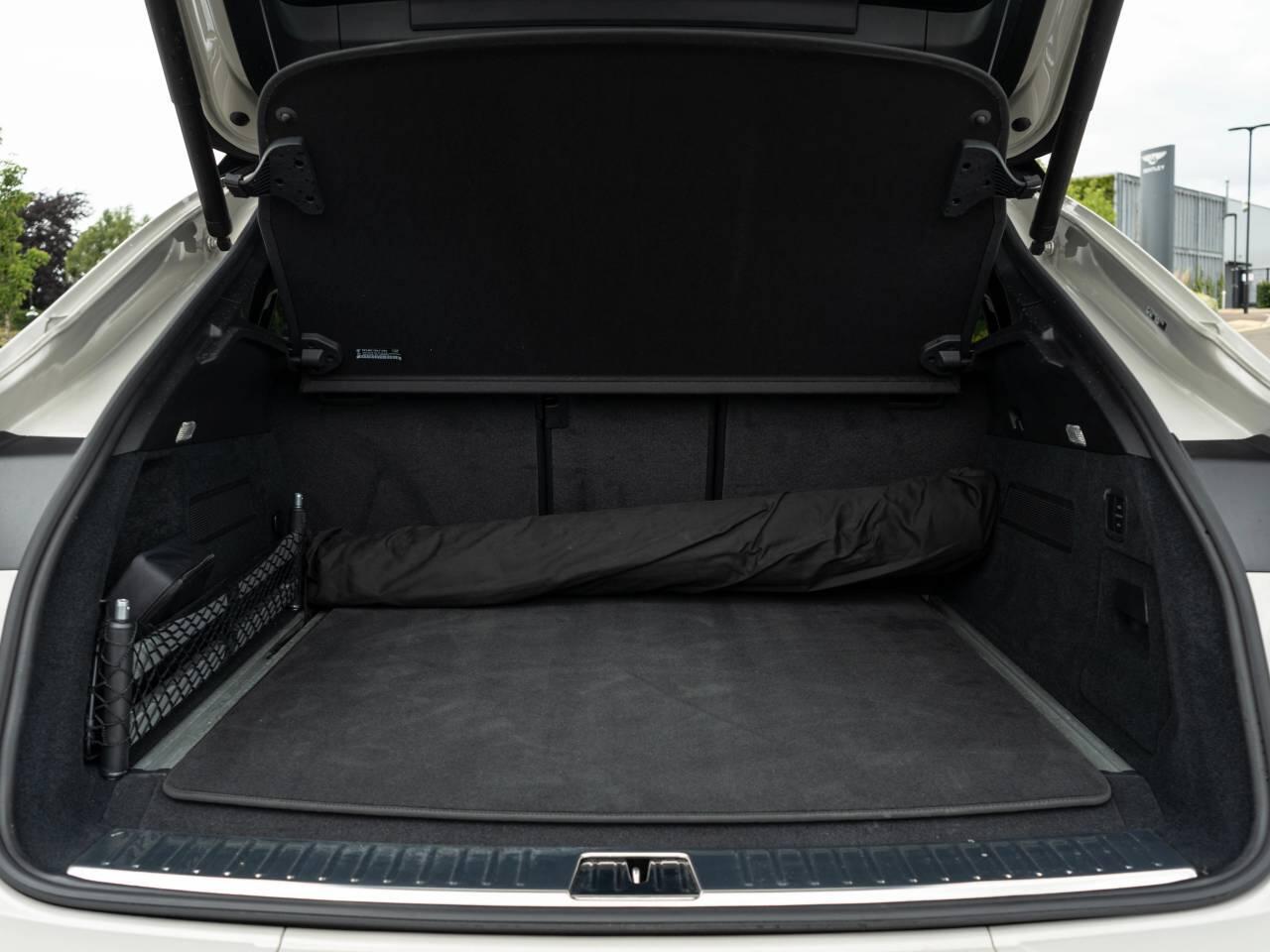 Porsche Cayenne view 52