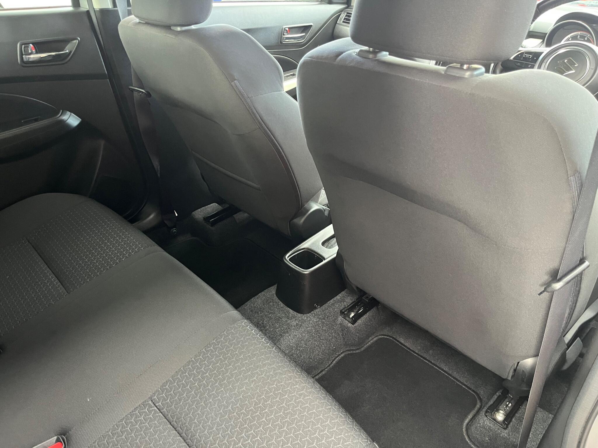 Suzuki Swift view 38