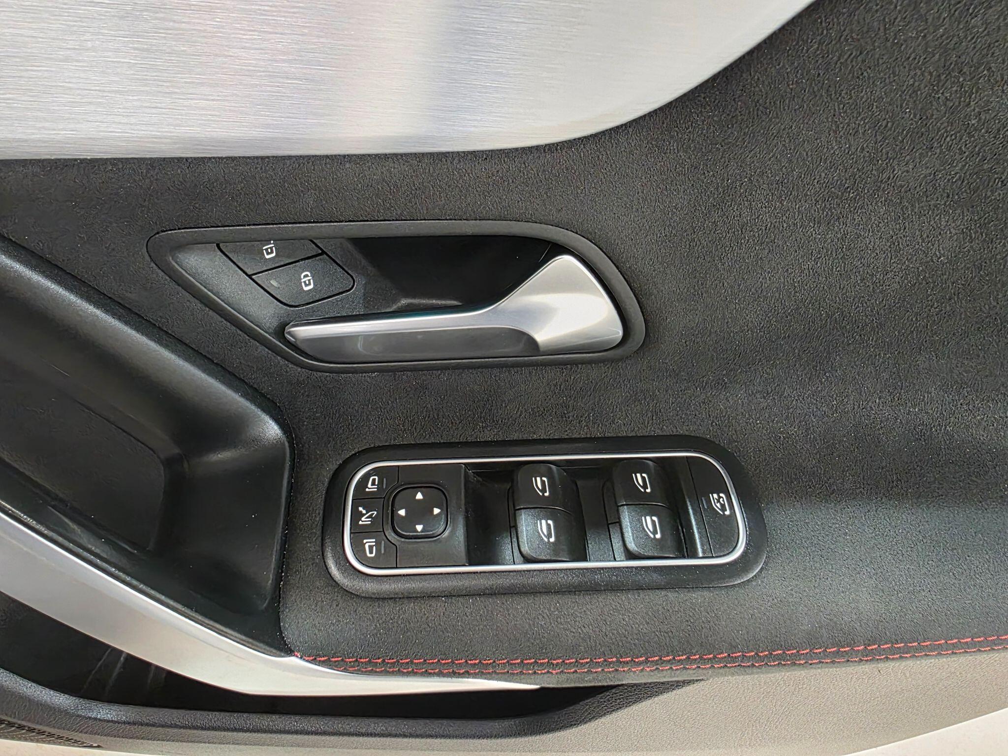 Mercedes-Benz A Class view 15