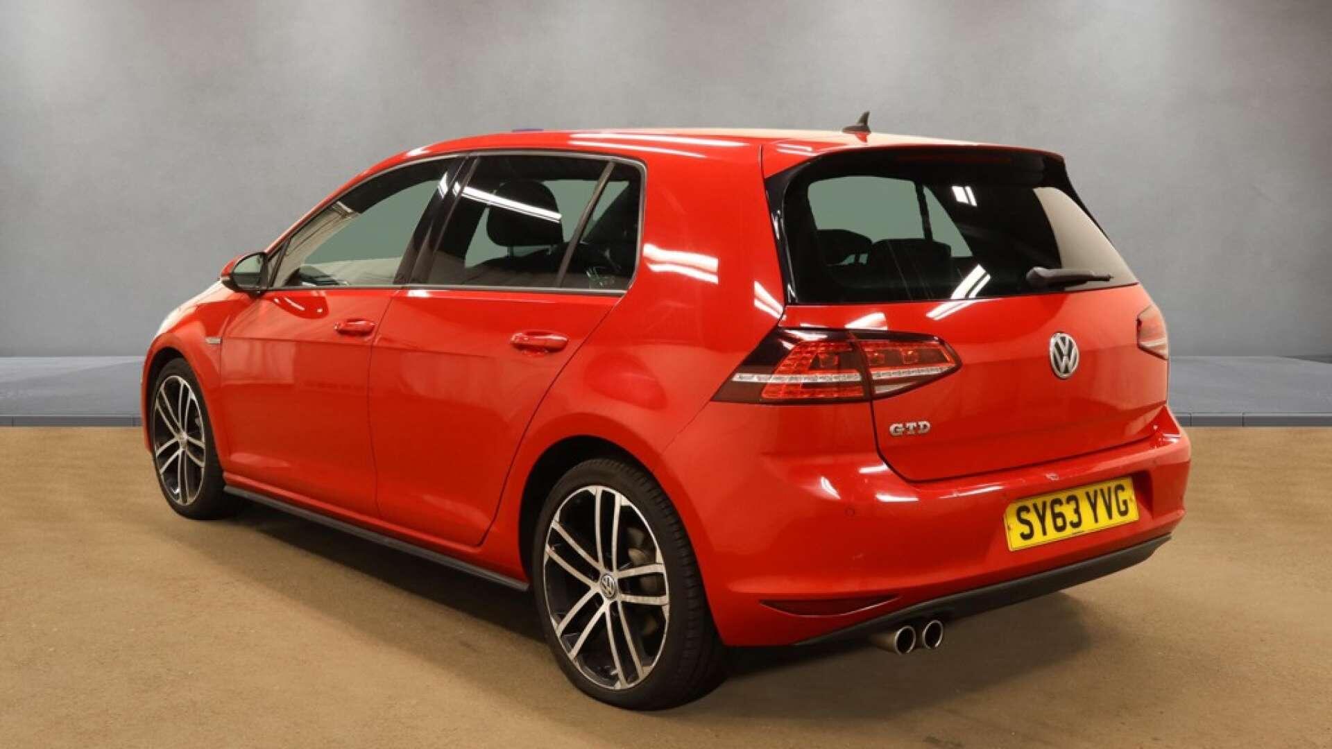 Volkswagen Golf view 8