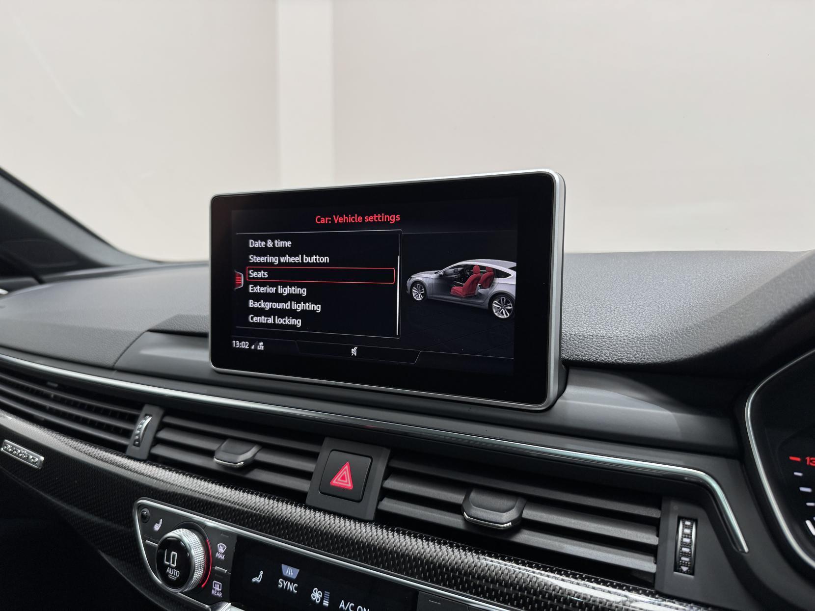 Audi S5 view 35