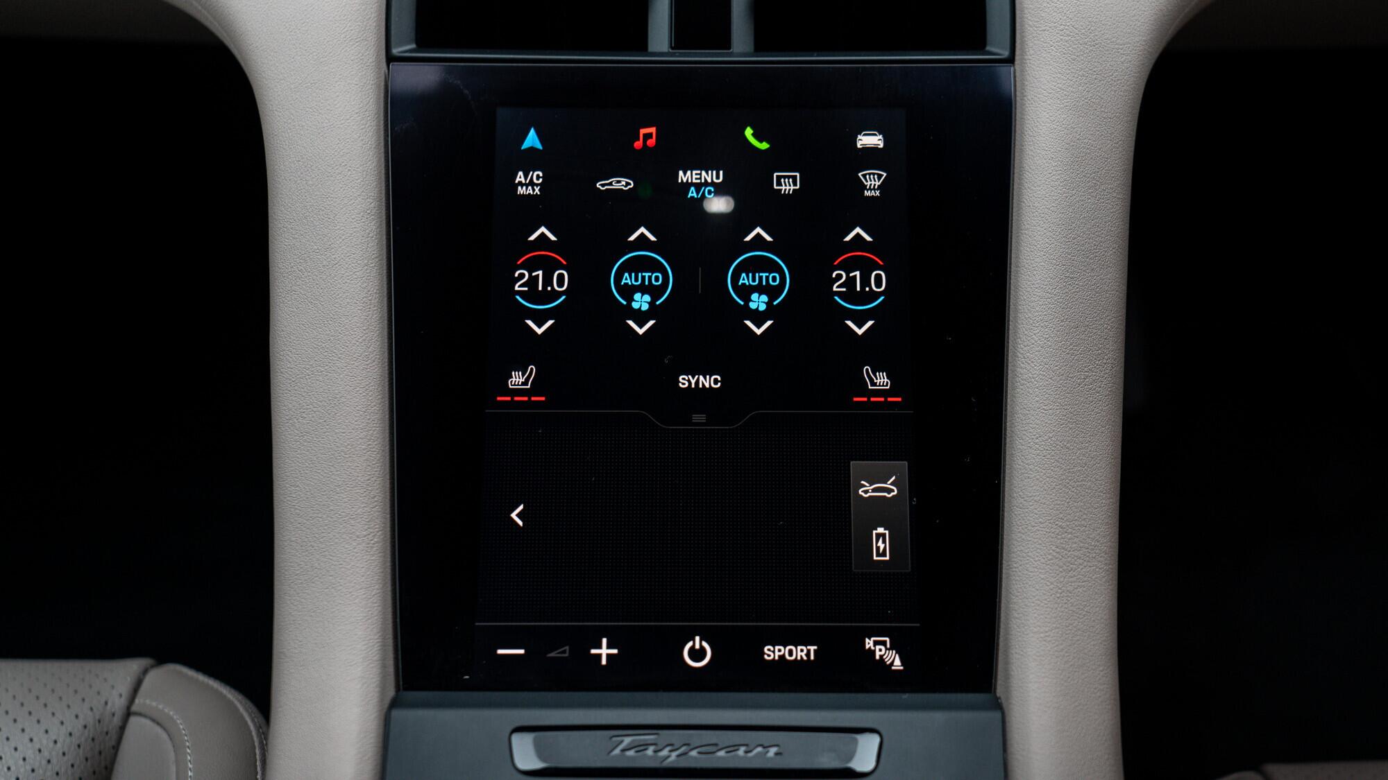 Porsche Taycan view 28