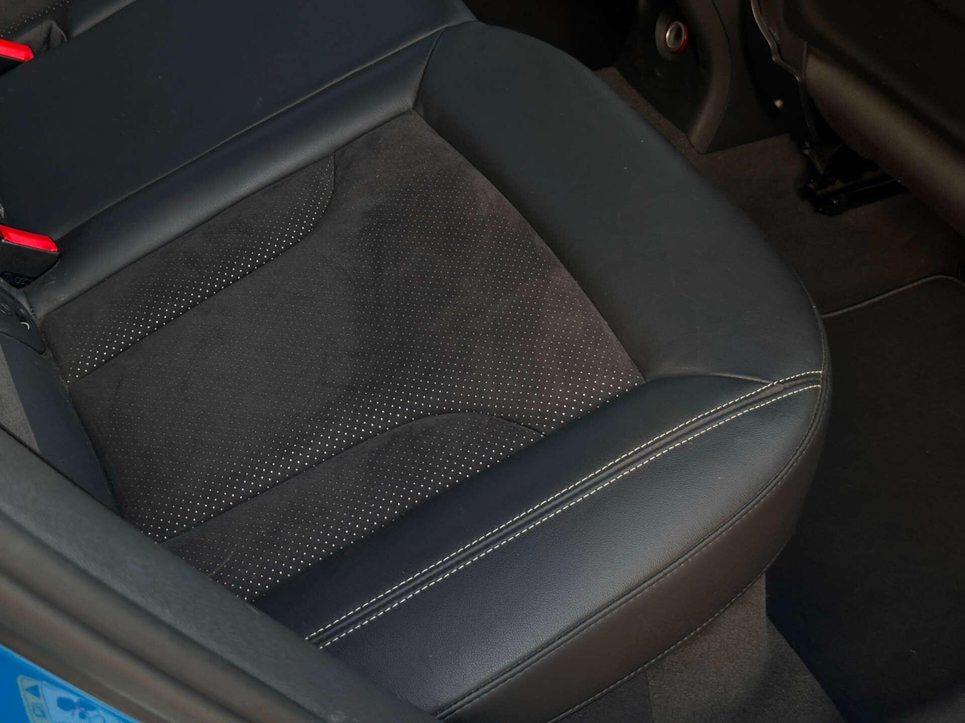 Audi Q3 view 29