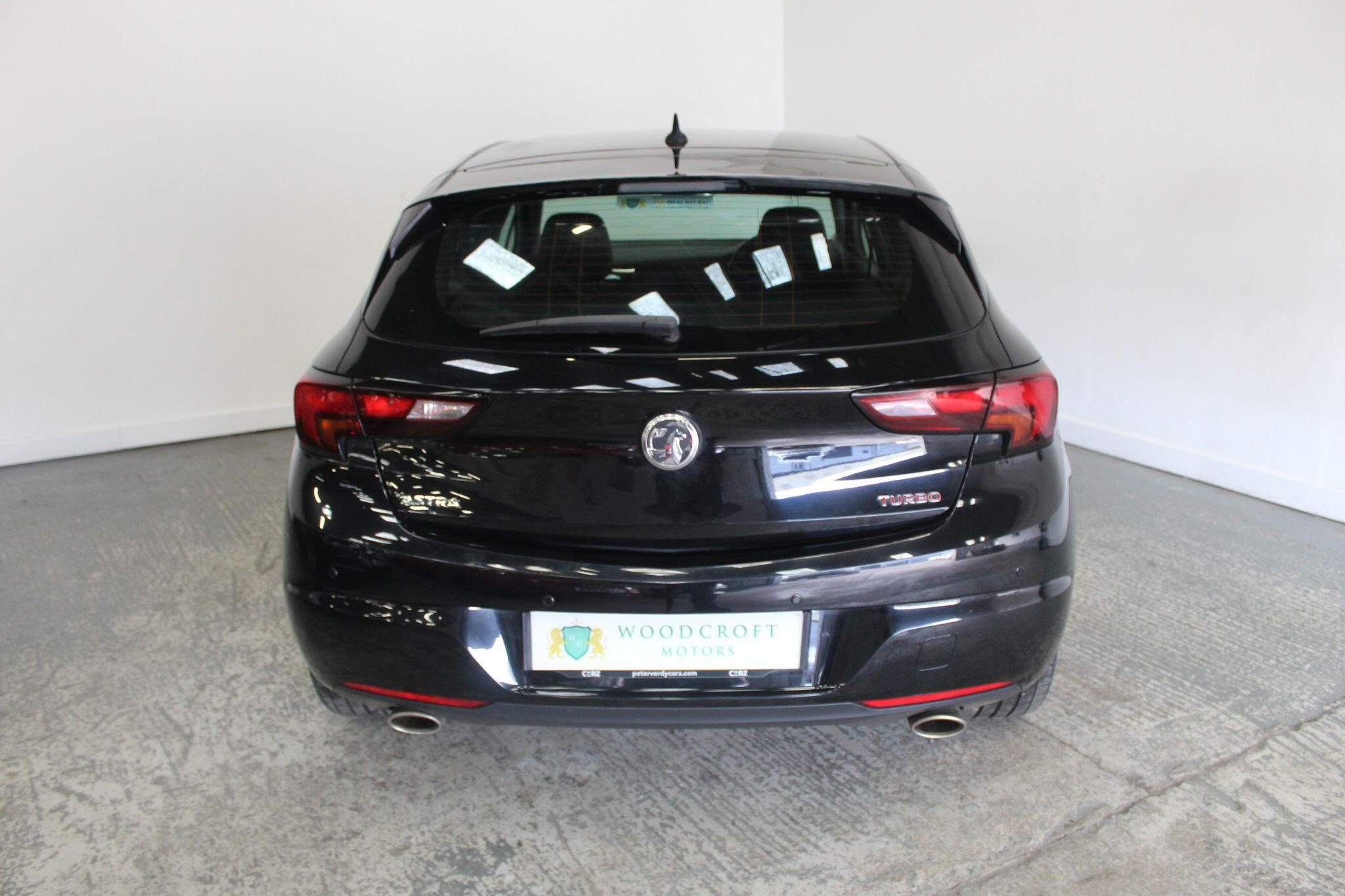 Vauxhall Astra view 14