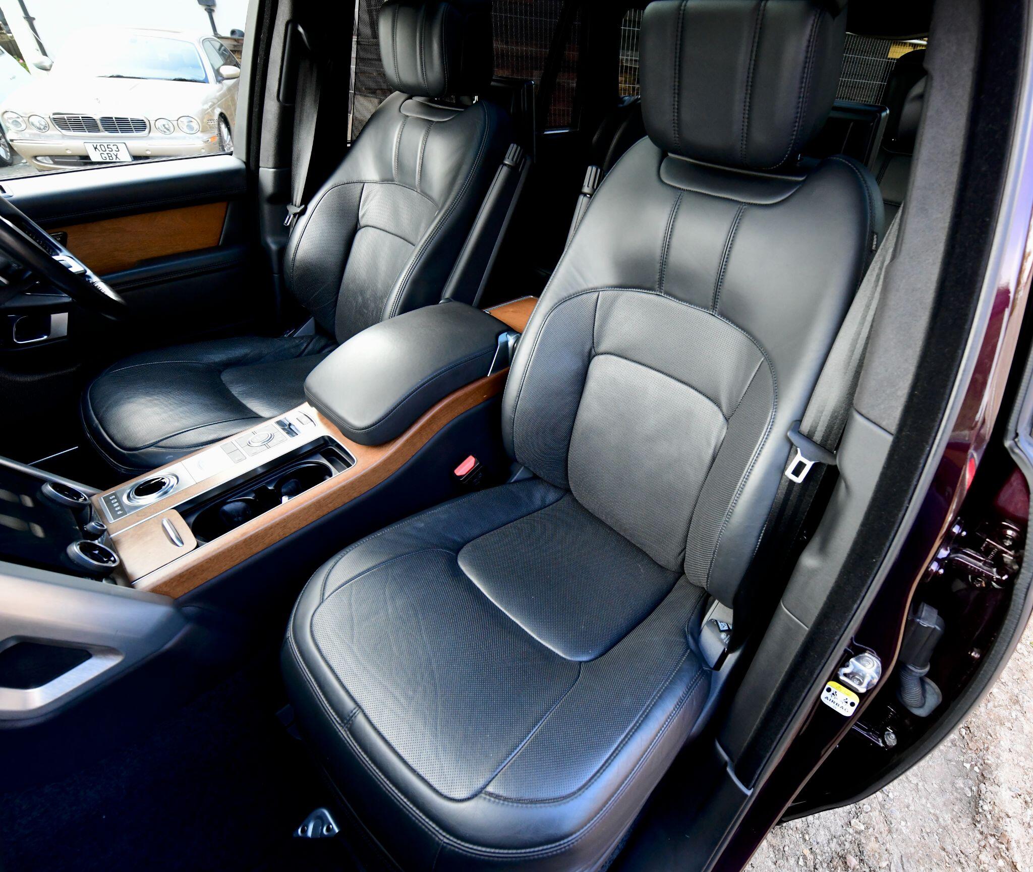 Land Rover Range Rover view 69