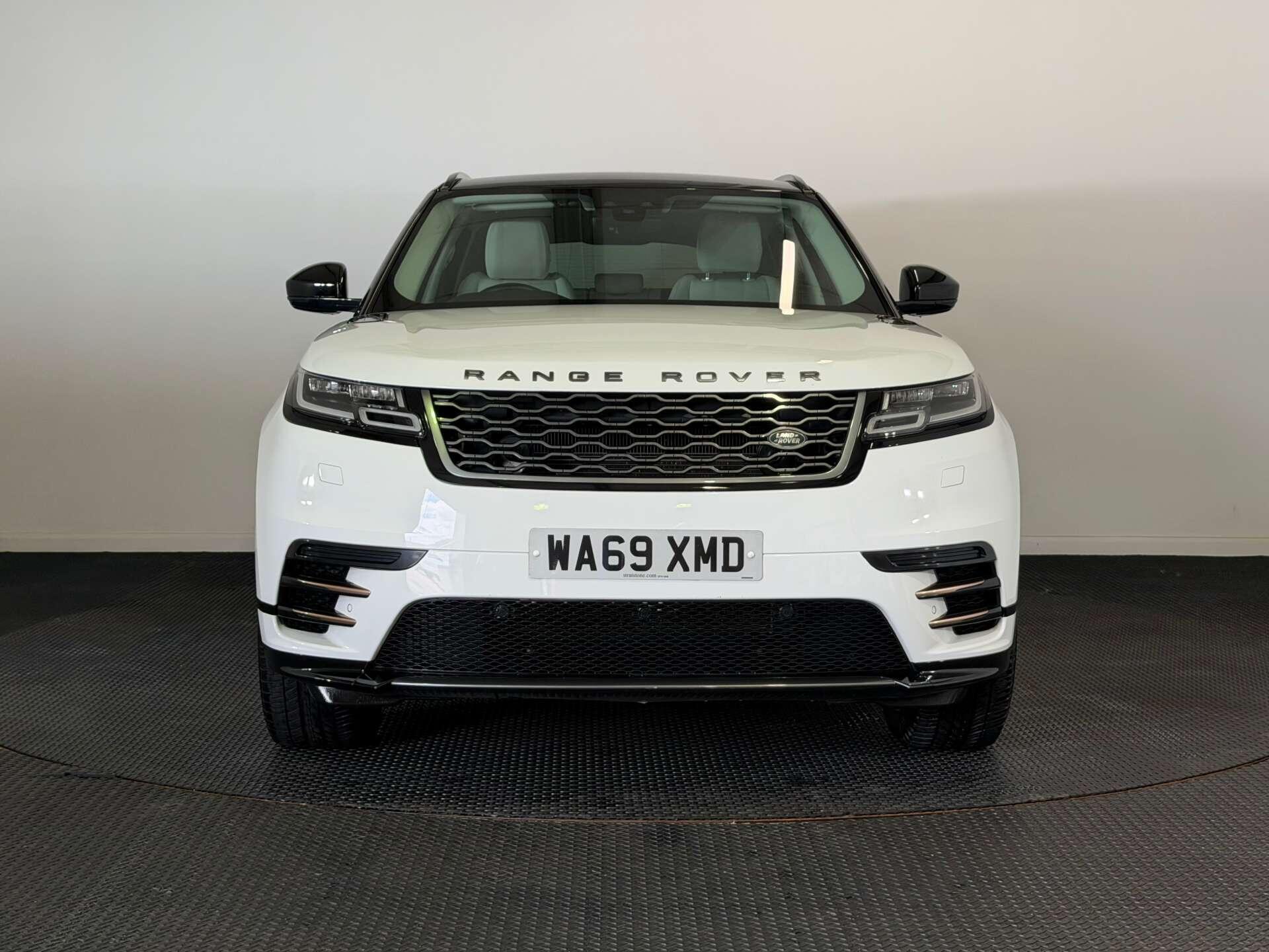 Land Rover Range Rover Velar view 2
