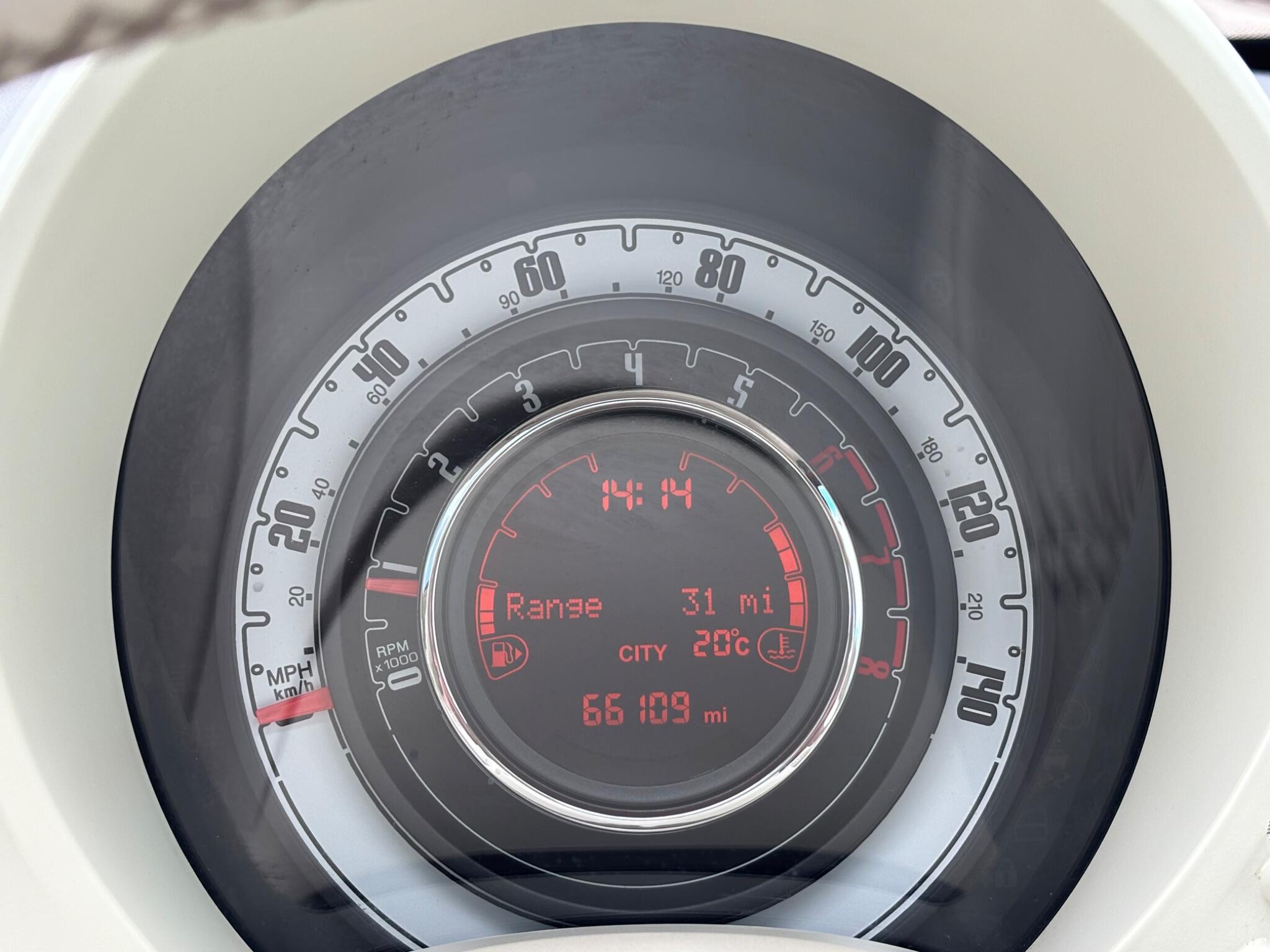 Fiat 500 view 26