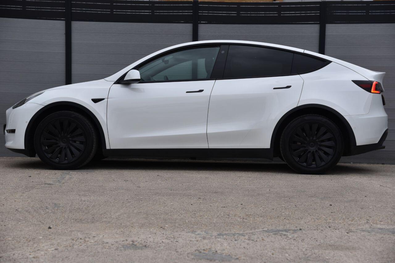 Tesla Model Y view 6