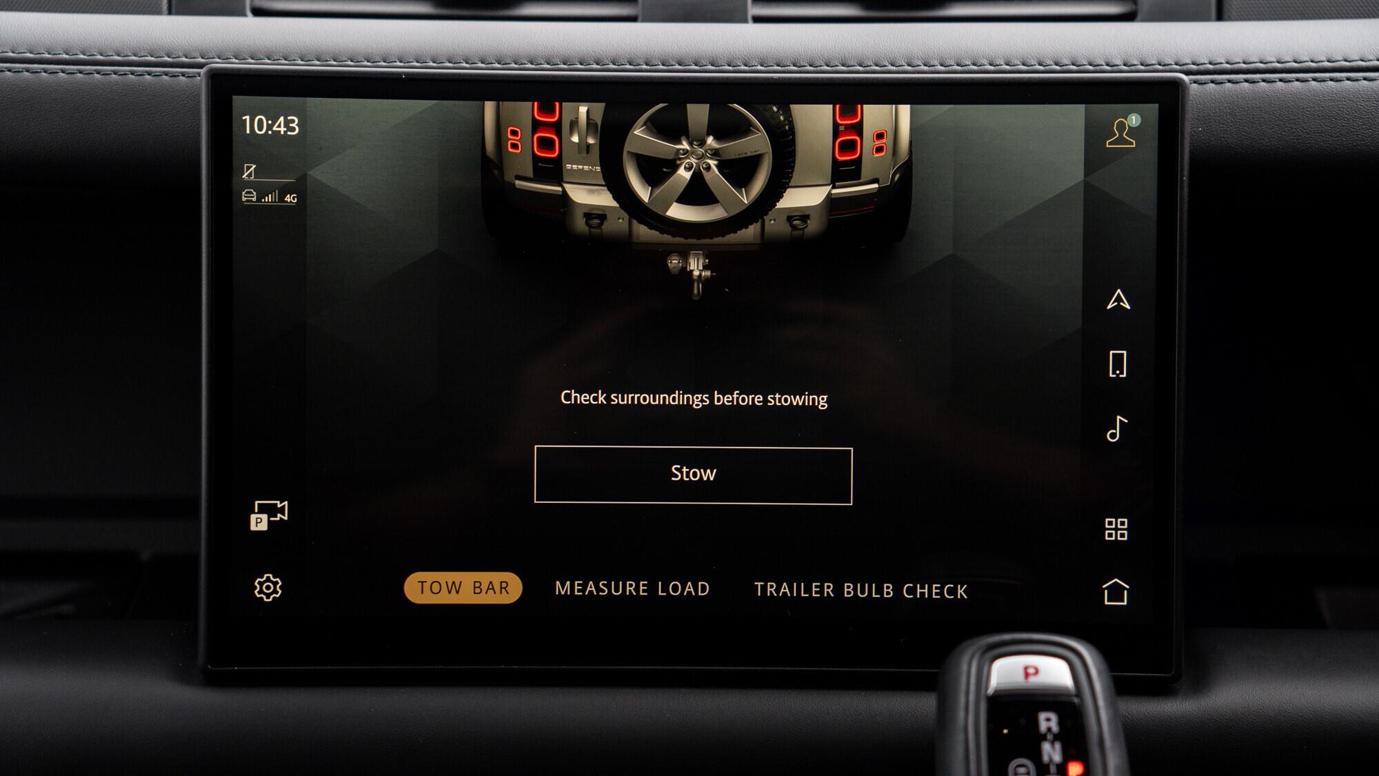 Land Rover Defender view 34