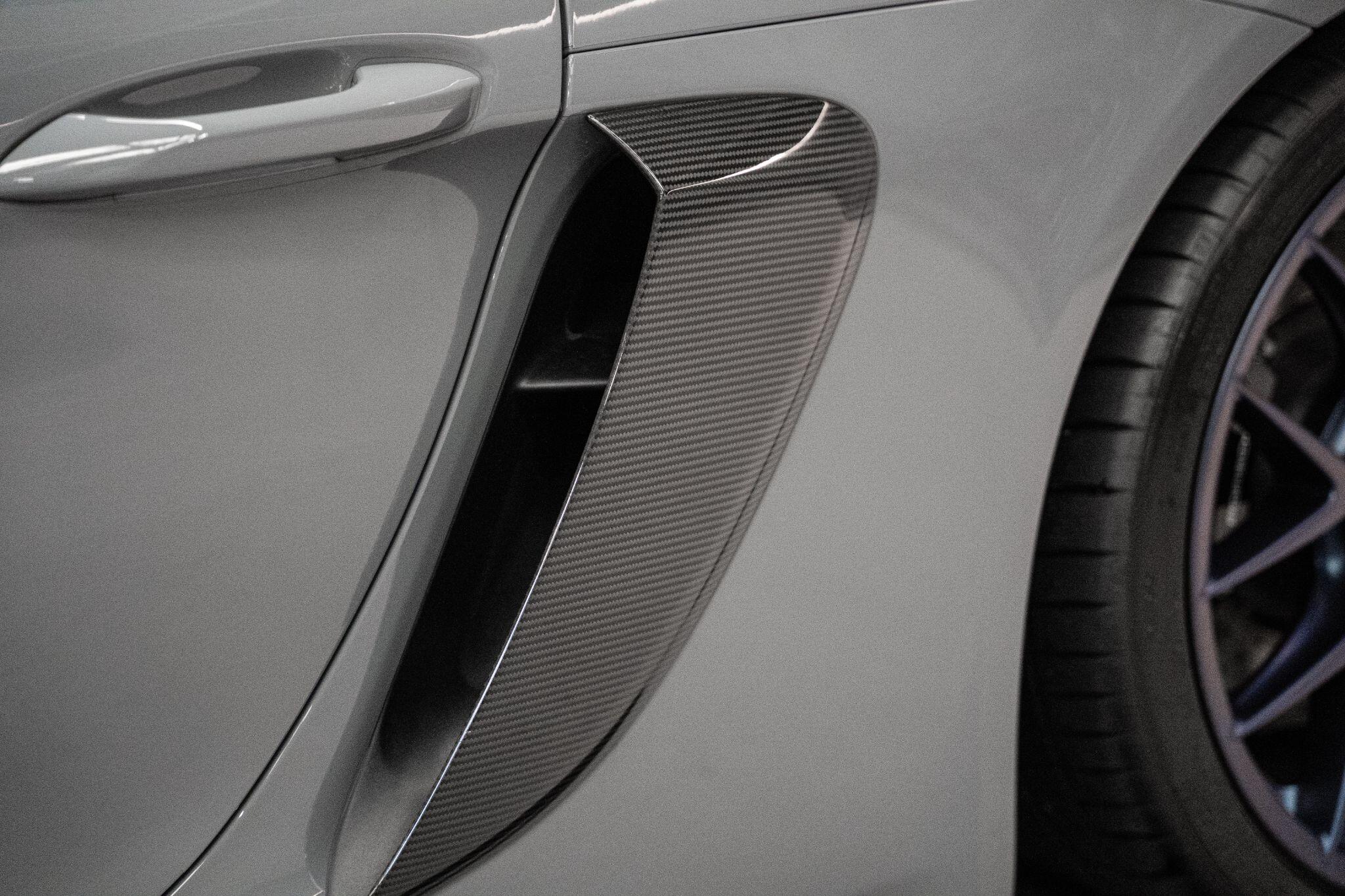 Porsche Cayman view 24